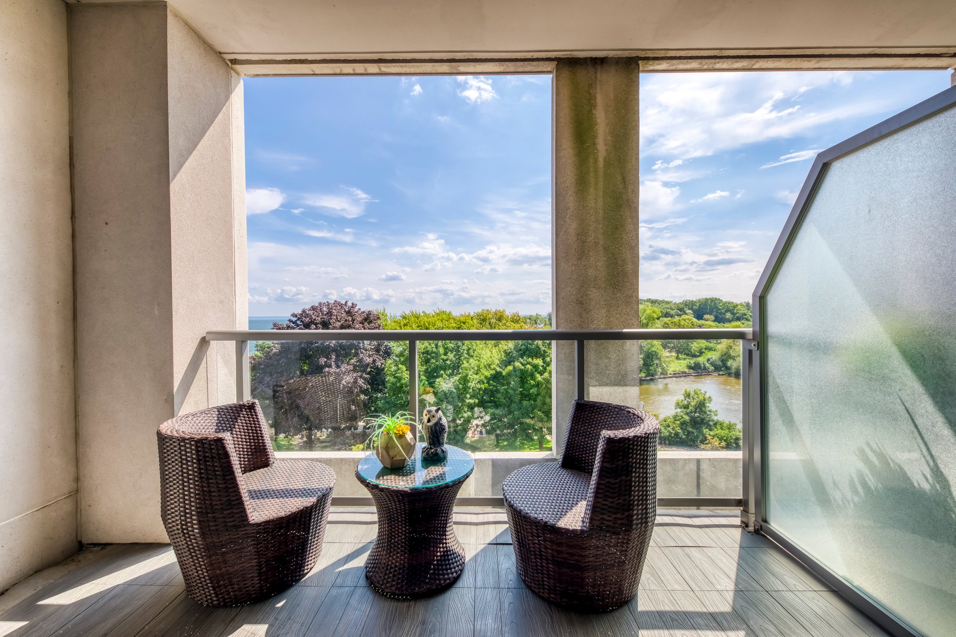 11 Bronte Rd #417