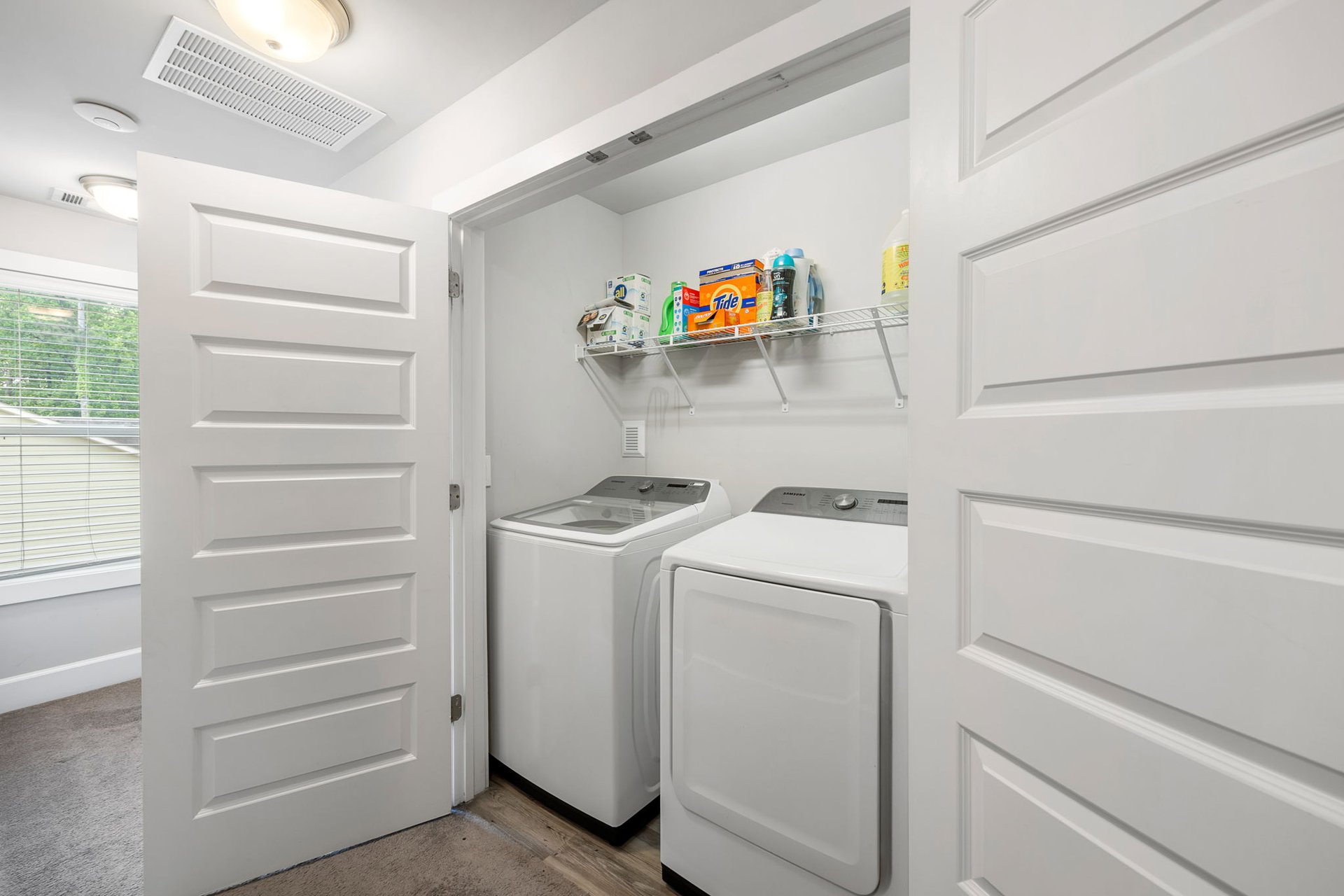 2136 Oak Knob Drive, Decatur, Georgia 30032