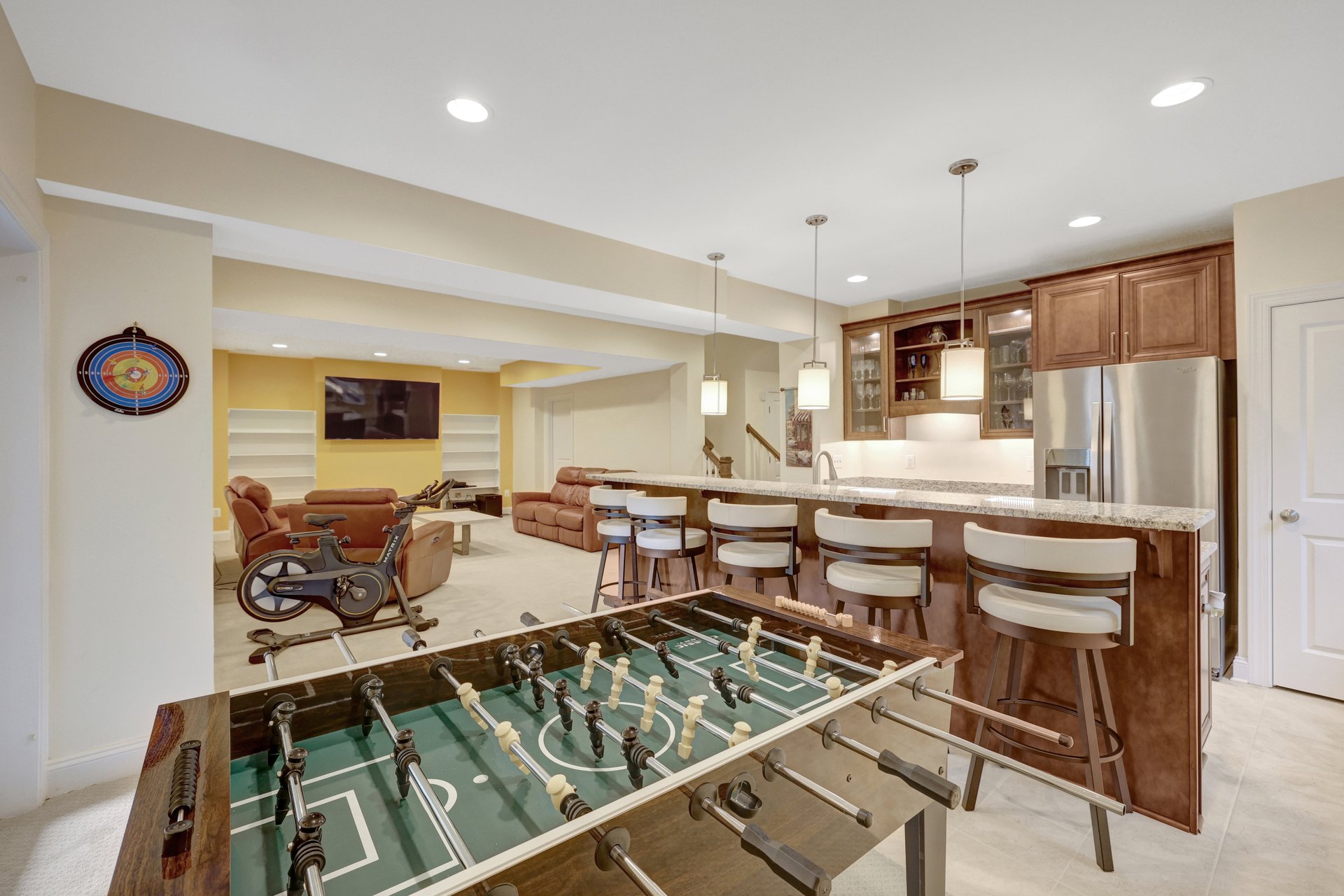 300 Jade Ct NW