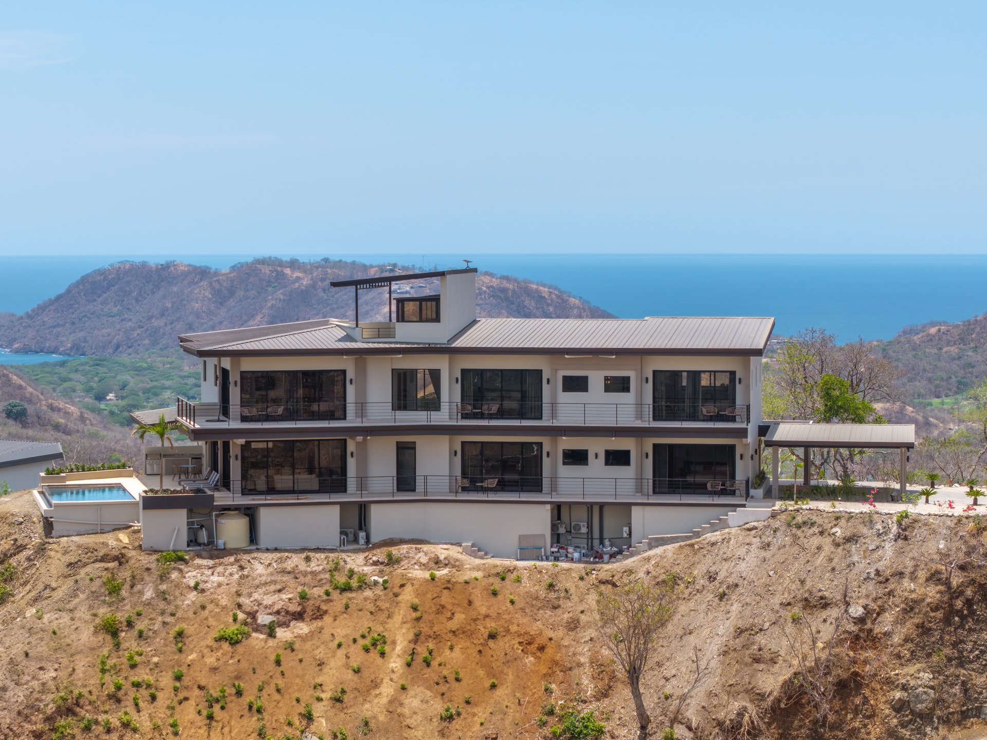 Casa Vista Escondida | 5 Bedroom Ocean View Estate with Seller Financing & Additional Lot in Playa Potrero Costa Rica