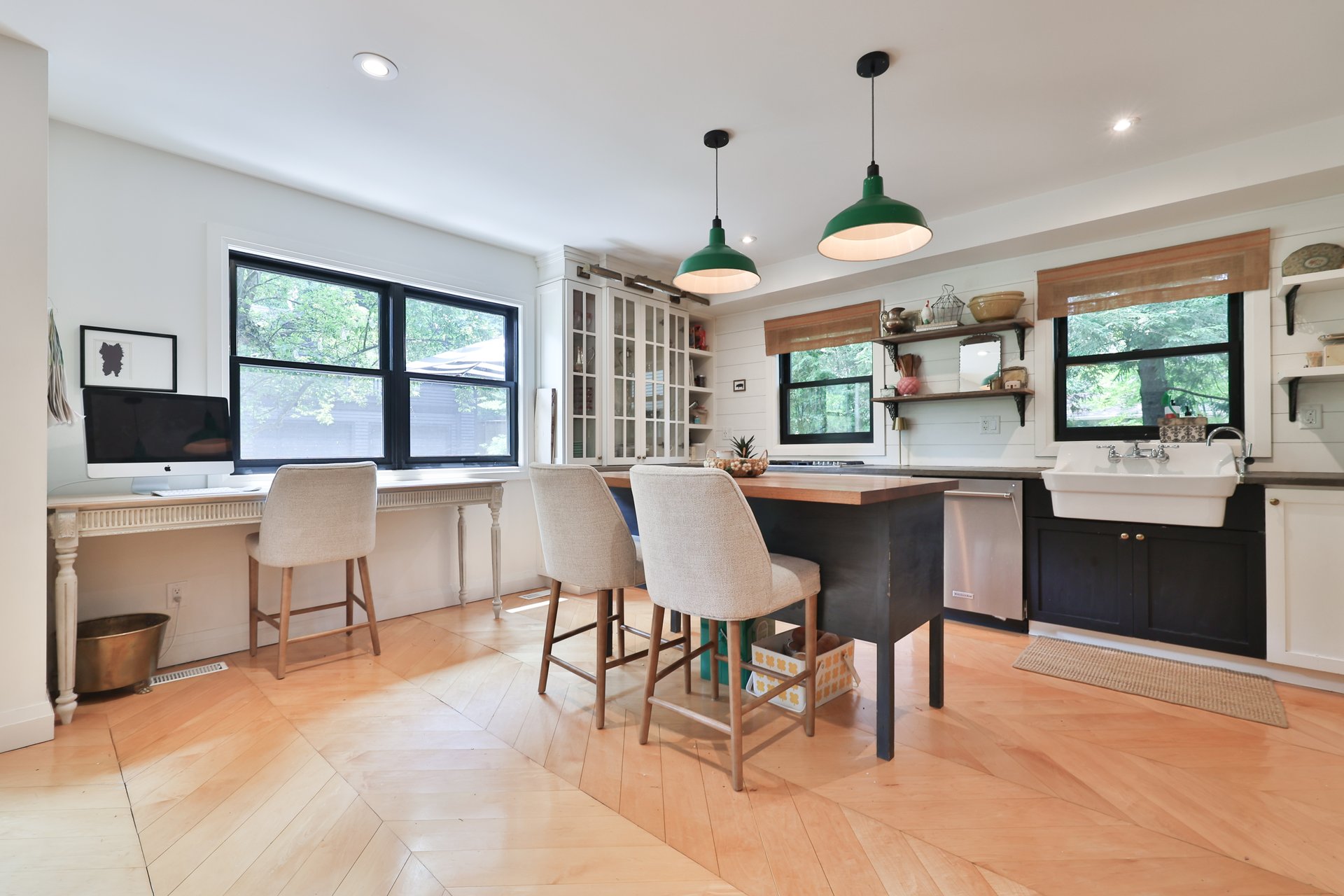 52 Kerr Street, Oakville