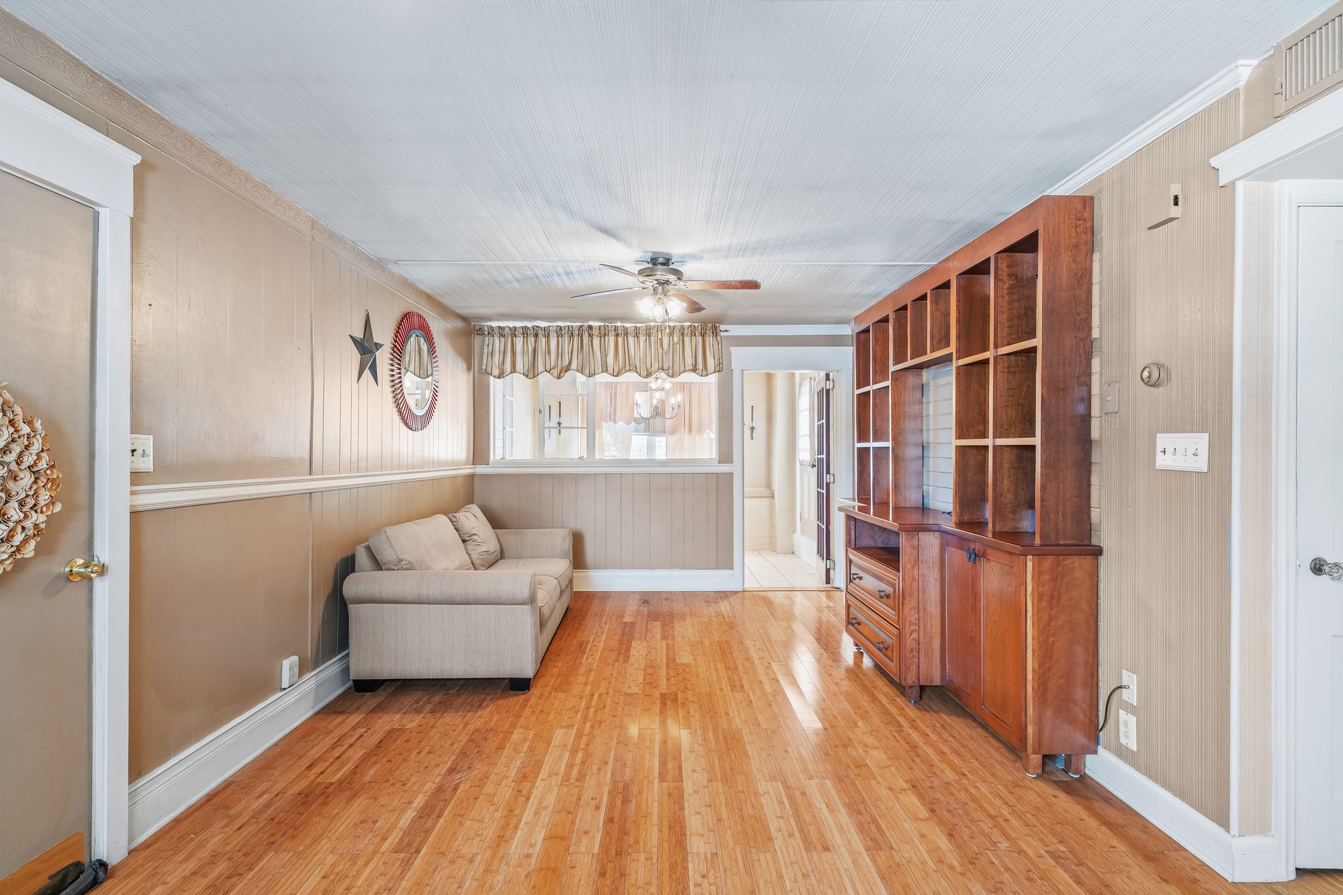 1407 Richmond Road