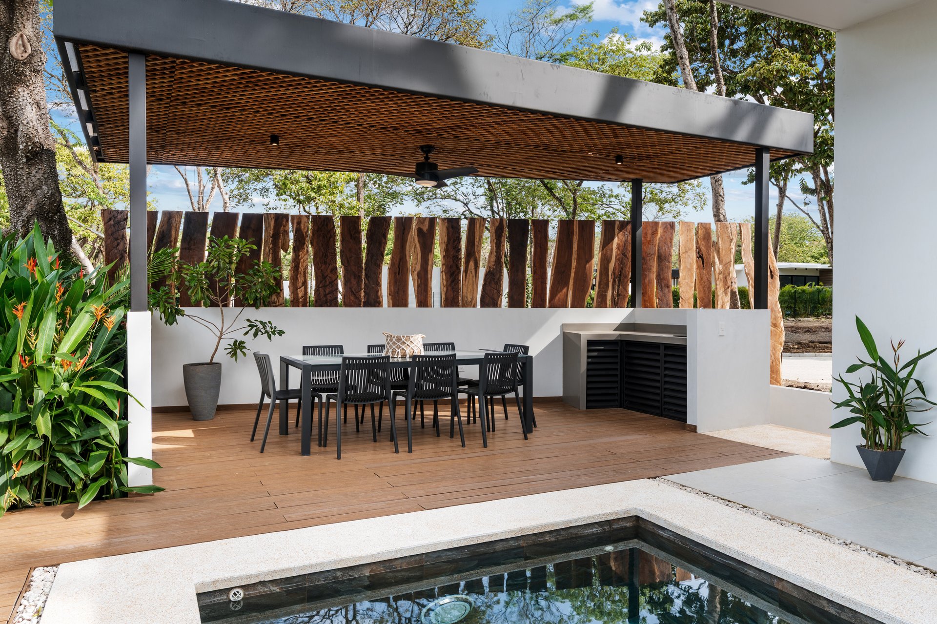 Numandi | 3-Bedroom Single-Story Residence with Private Pool – Playa Avellanas