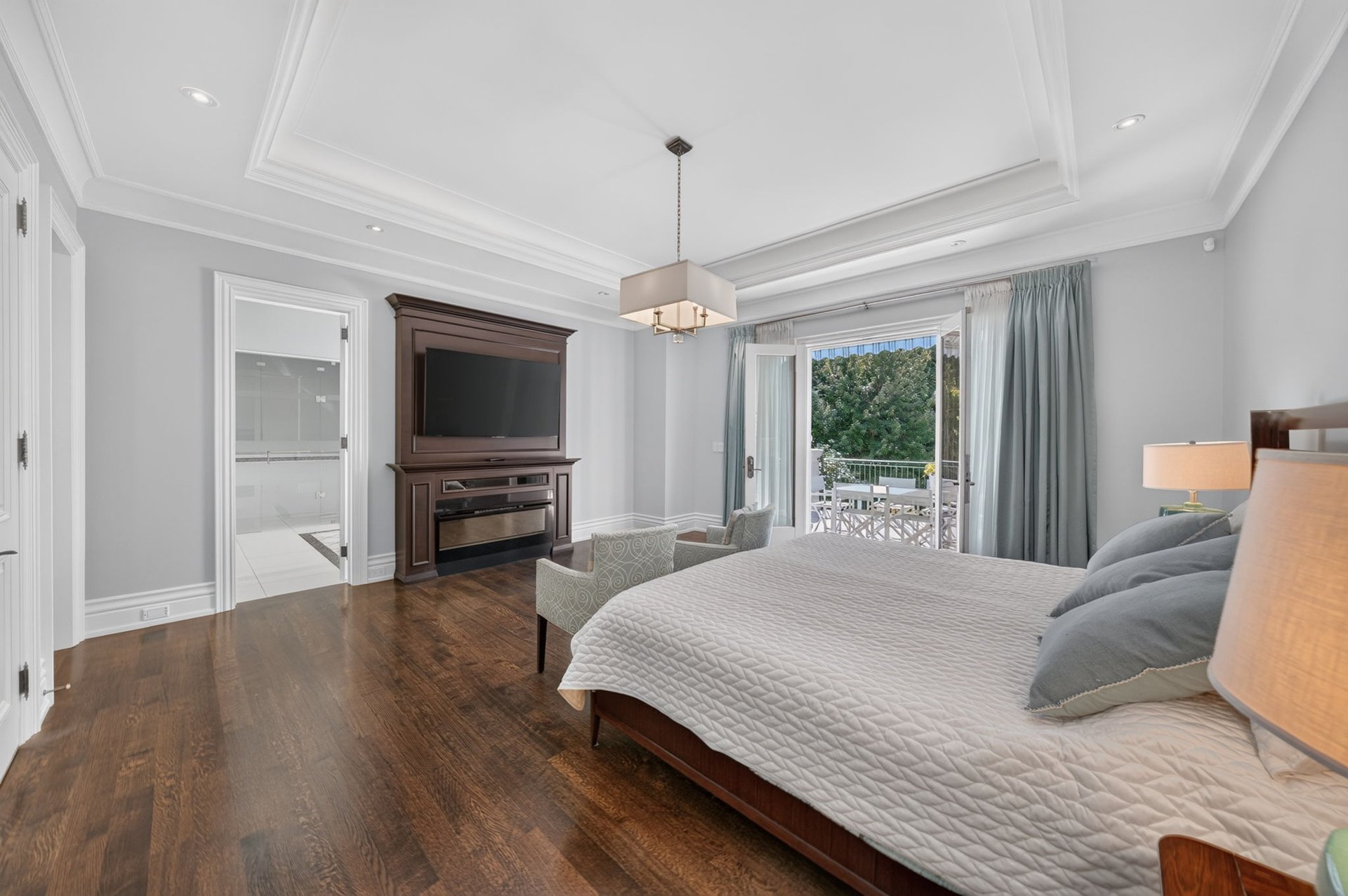 Exquisite Custom Residence