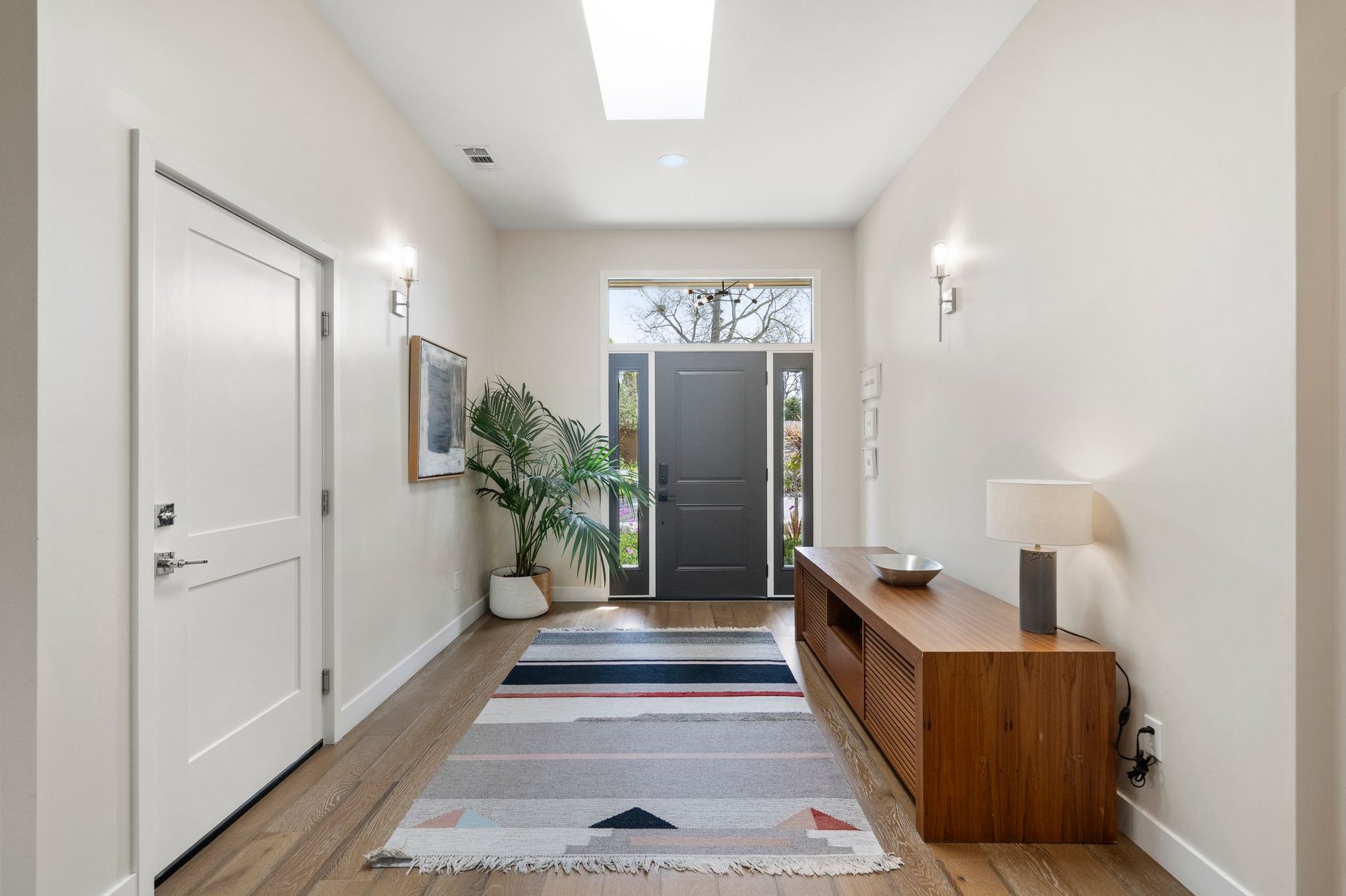 2331 Sunny Vista Dr
