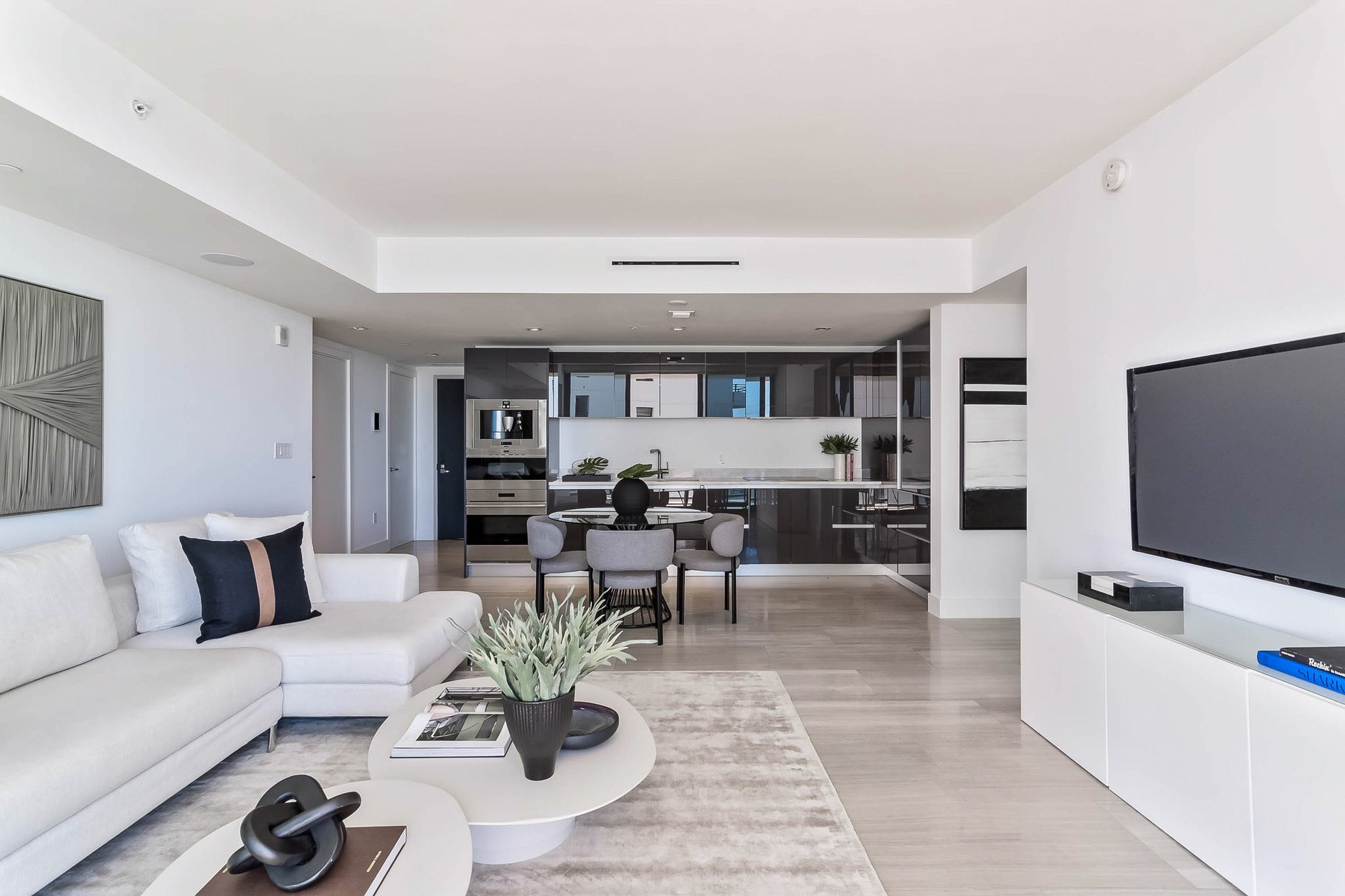 Echo Brickell 1602