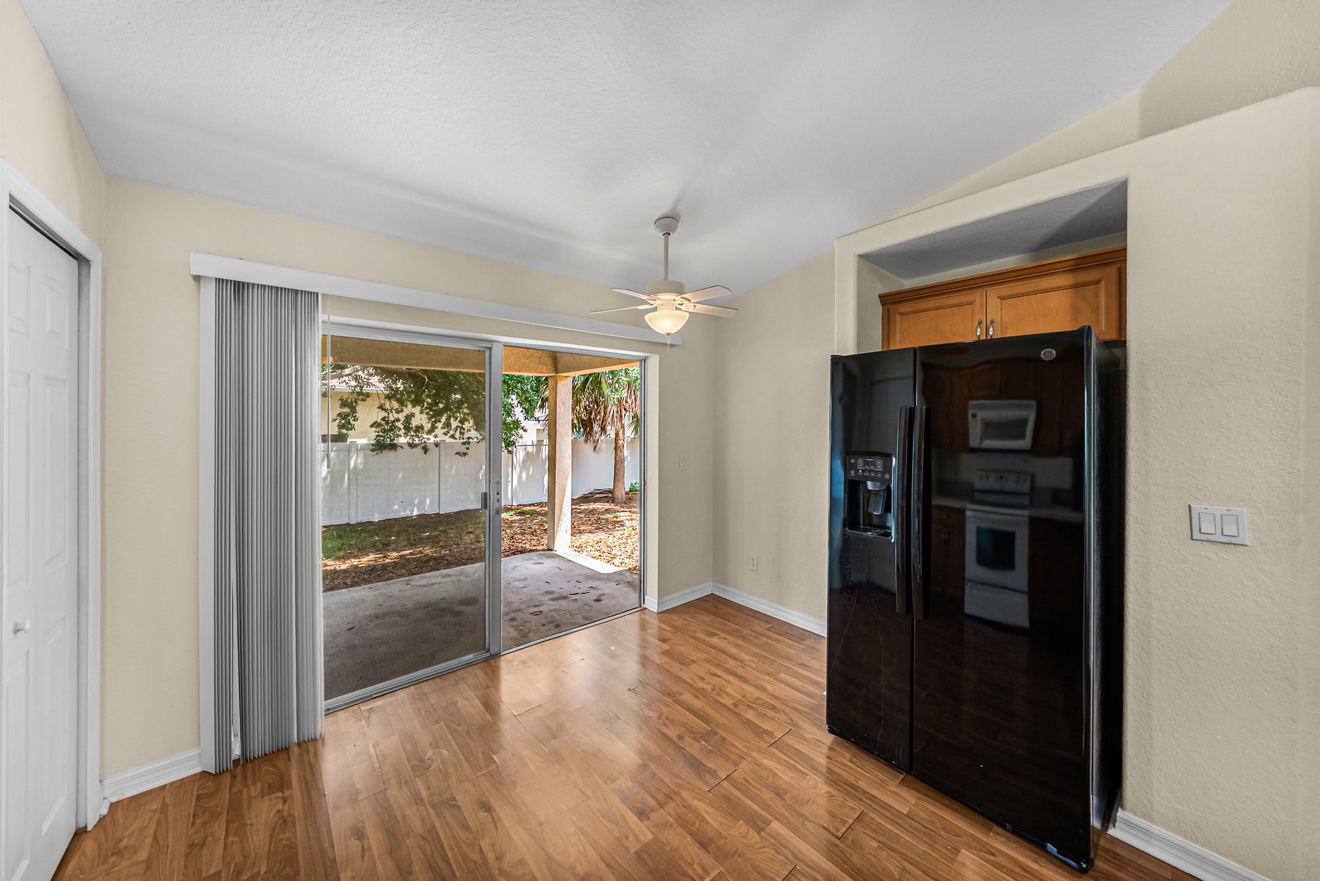 11578 HAMMOCKS GLADE DR
