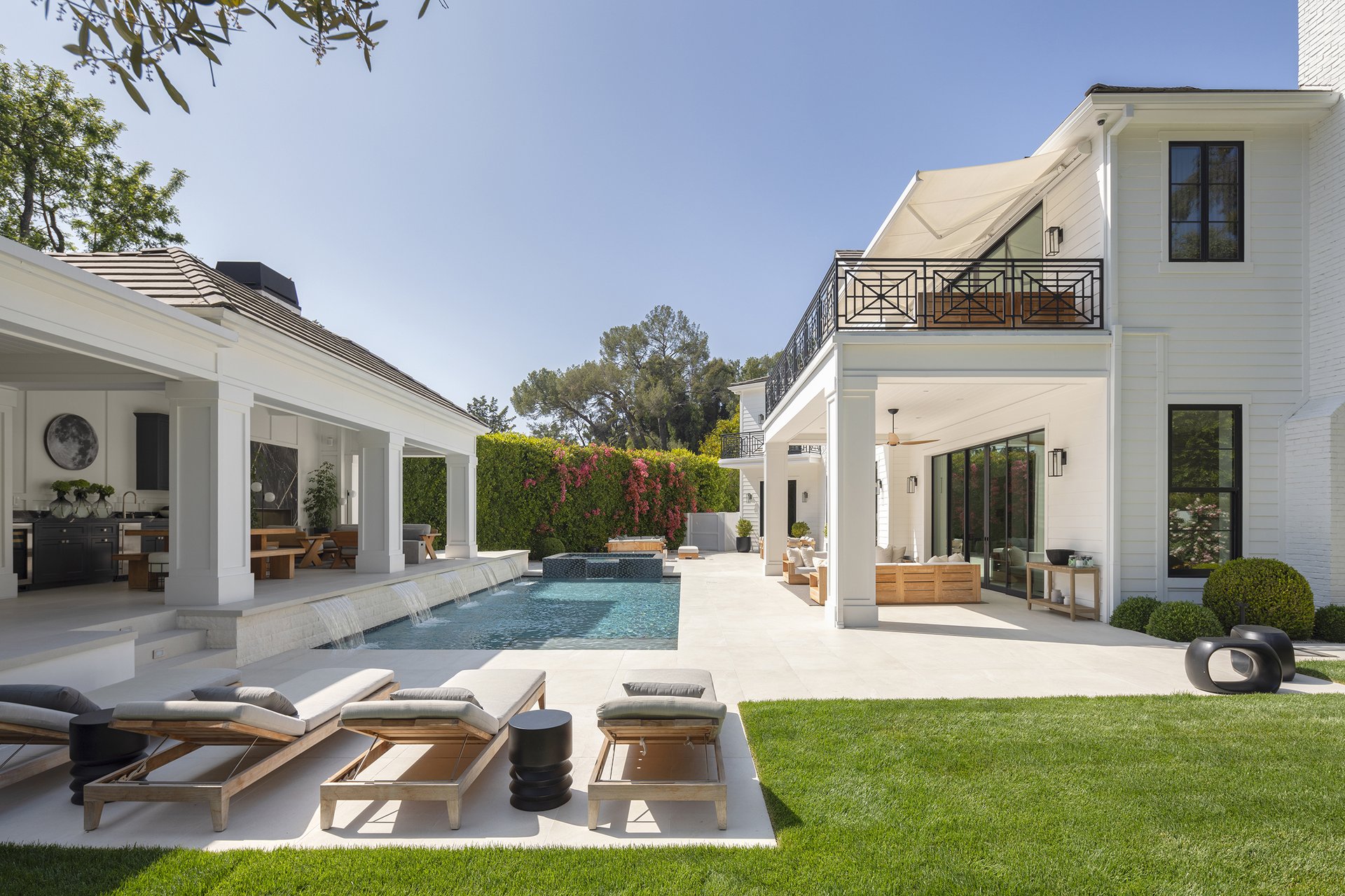 9520 Hidden Valley Rd, Beverly Hills
