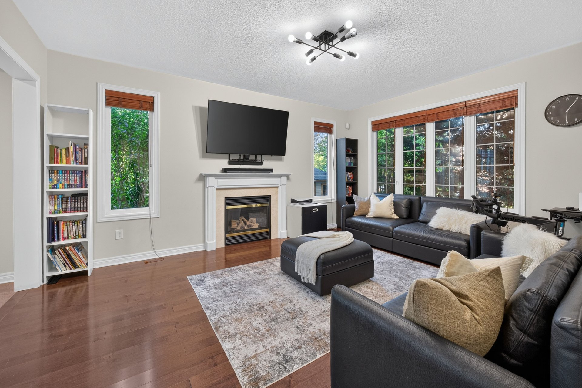 2201 Lapsley Crescent, Oakville