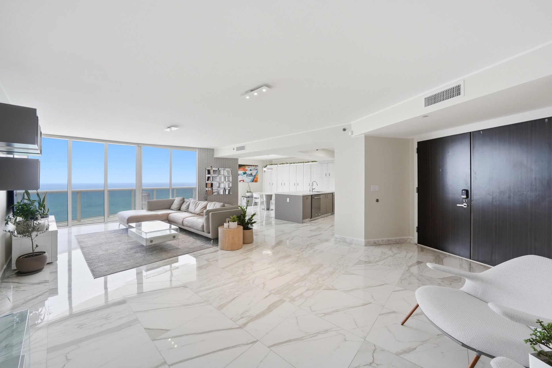 The Penthouse | Oceanfront, Reimagined