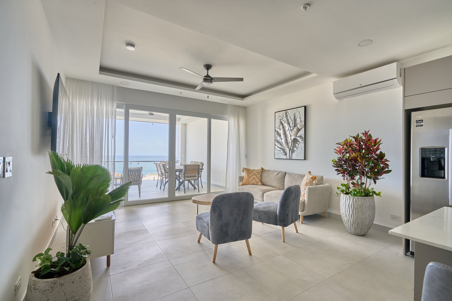 Residencia La Vista Tower C – 2 Bedroom | Elevated Ocean-View Living in Playa Tamarindo
