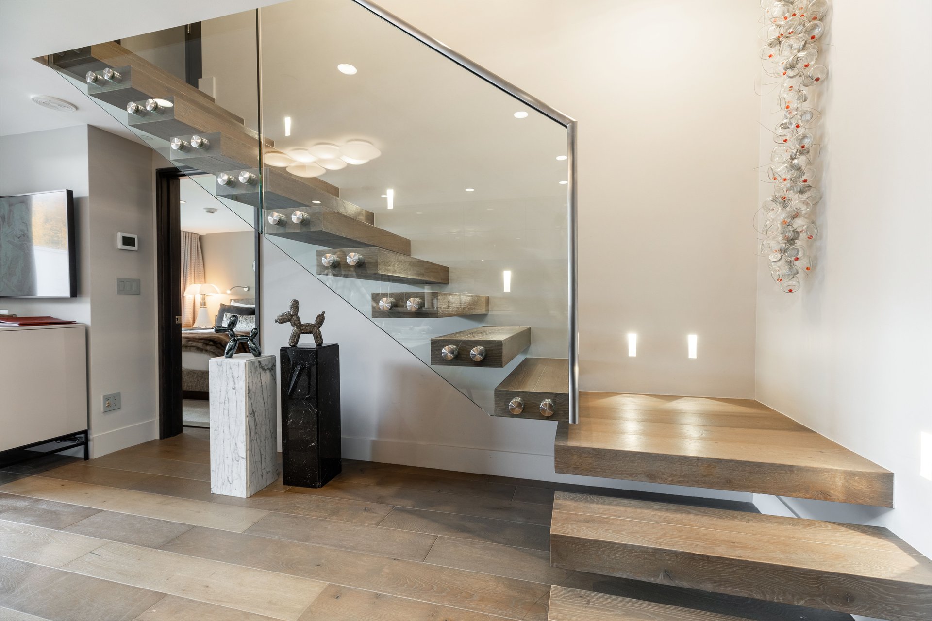 The Lodge at Vail Condominiums #357