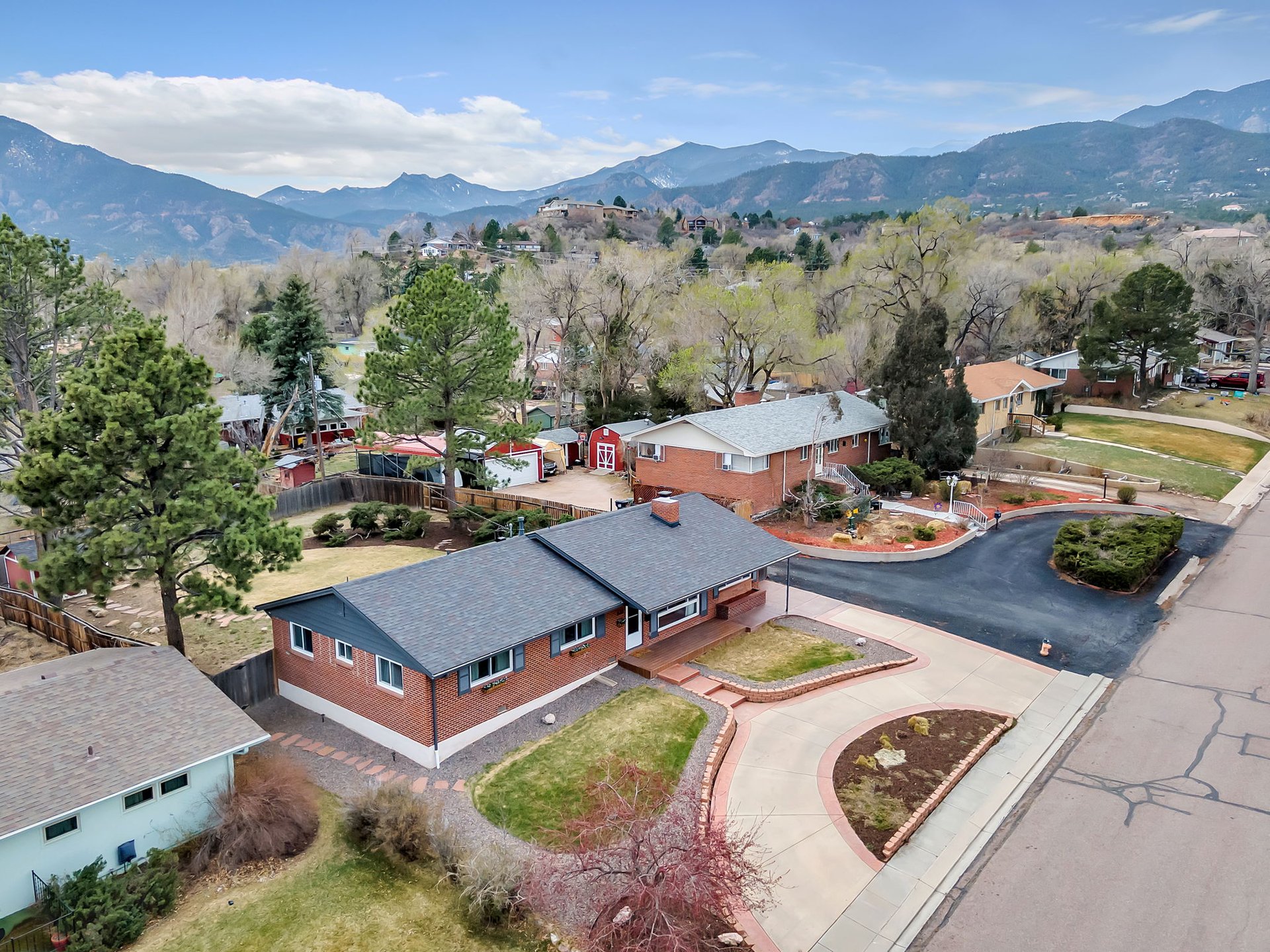 1013 Morning Star Drive