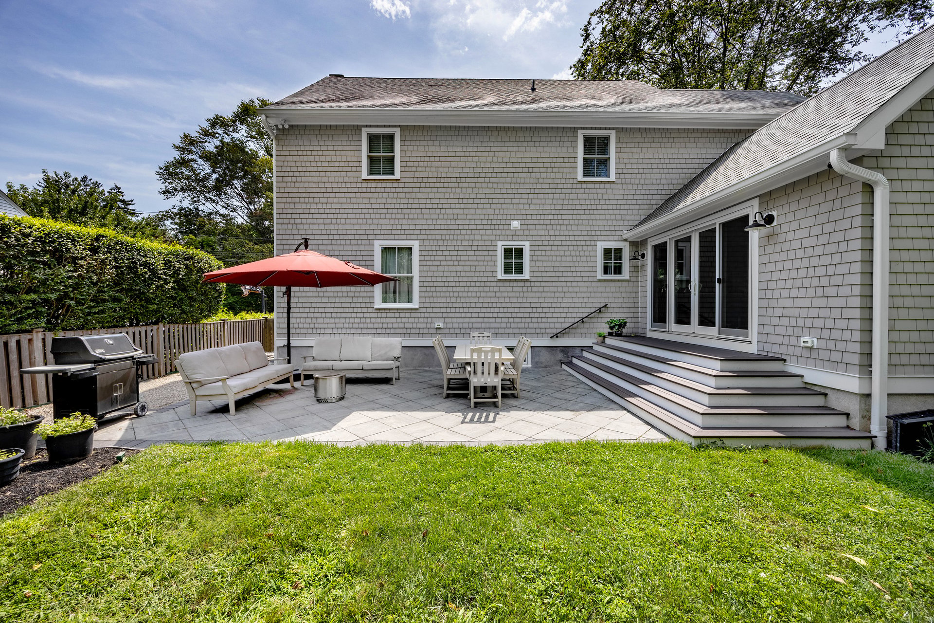 Pristine University Area Colonial