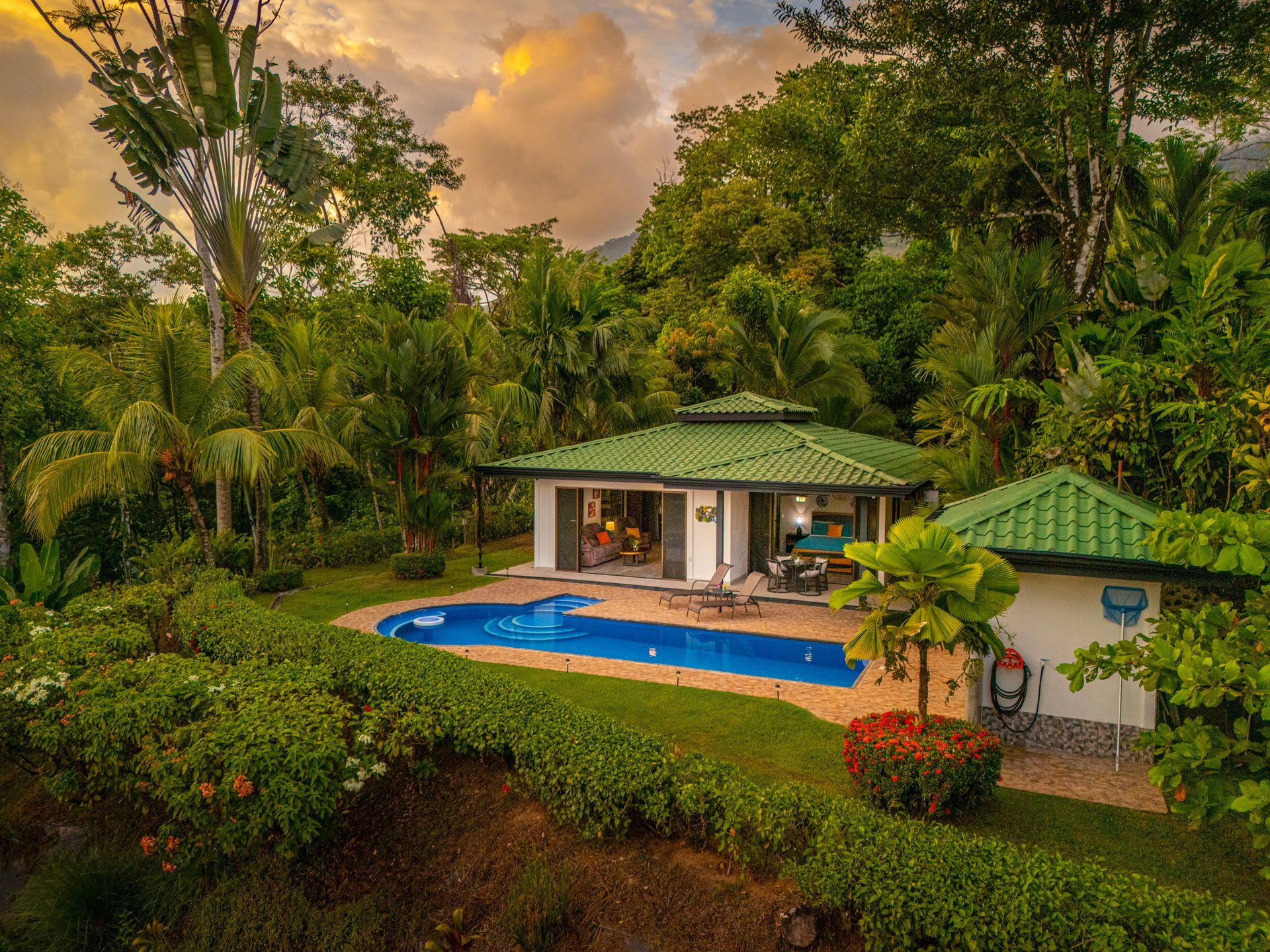 Breathtaking Ocean Sunset Views at Casa Iona, Ojochal