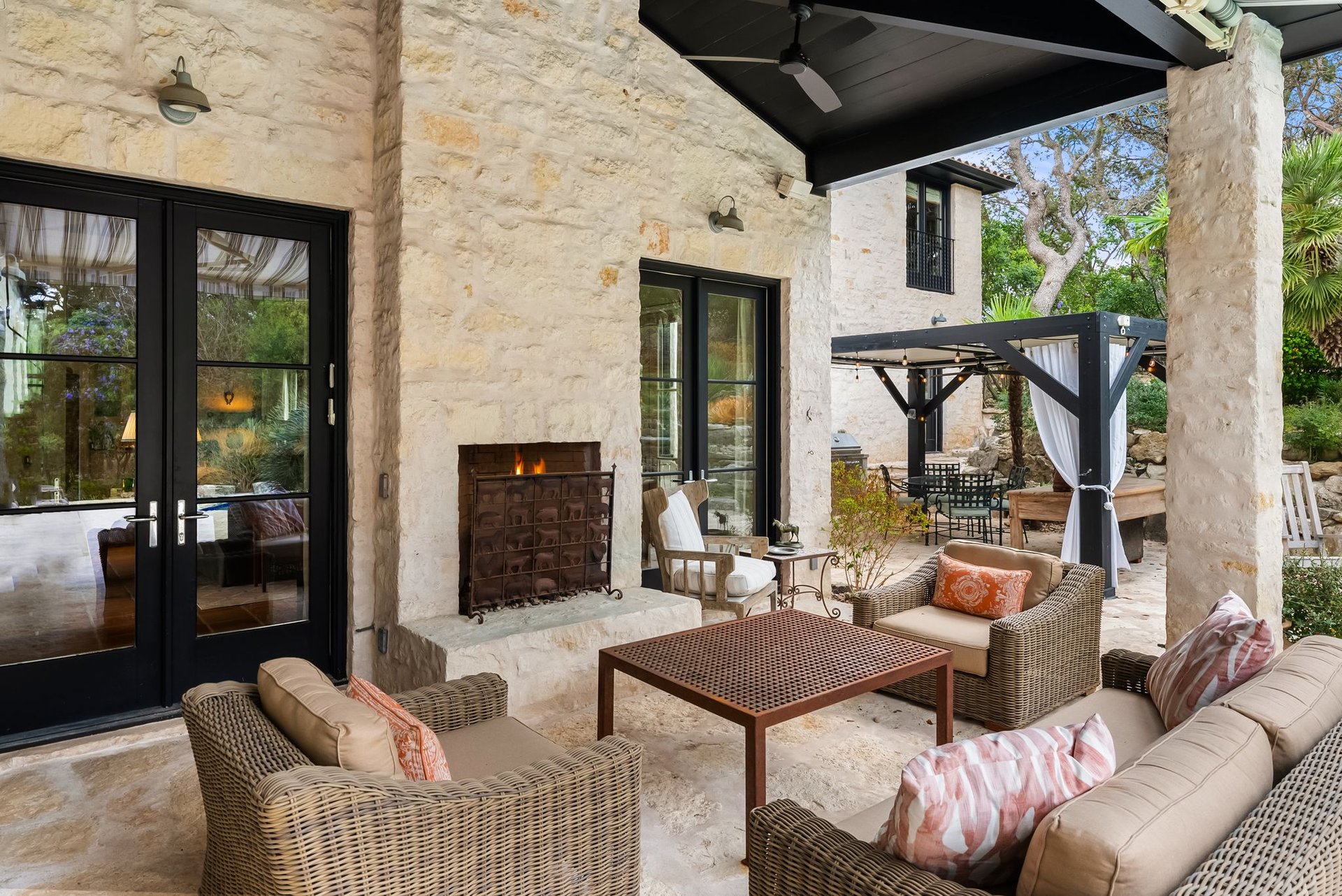 698 Windsong Trail