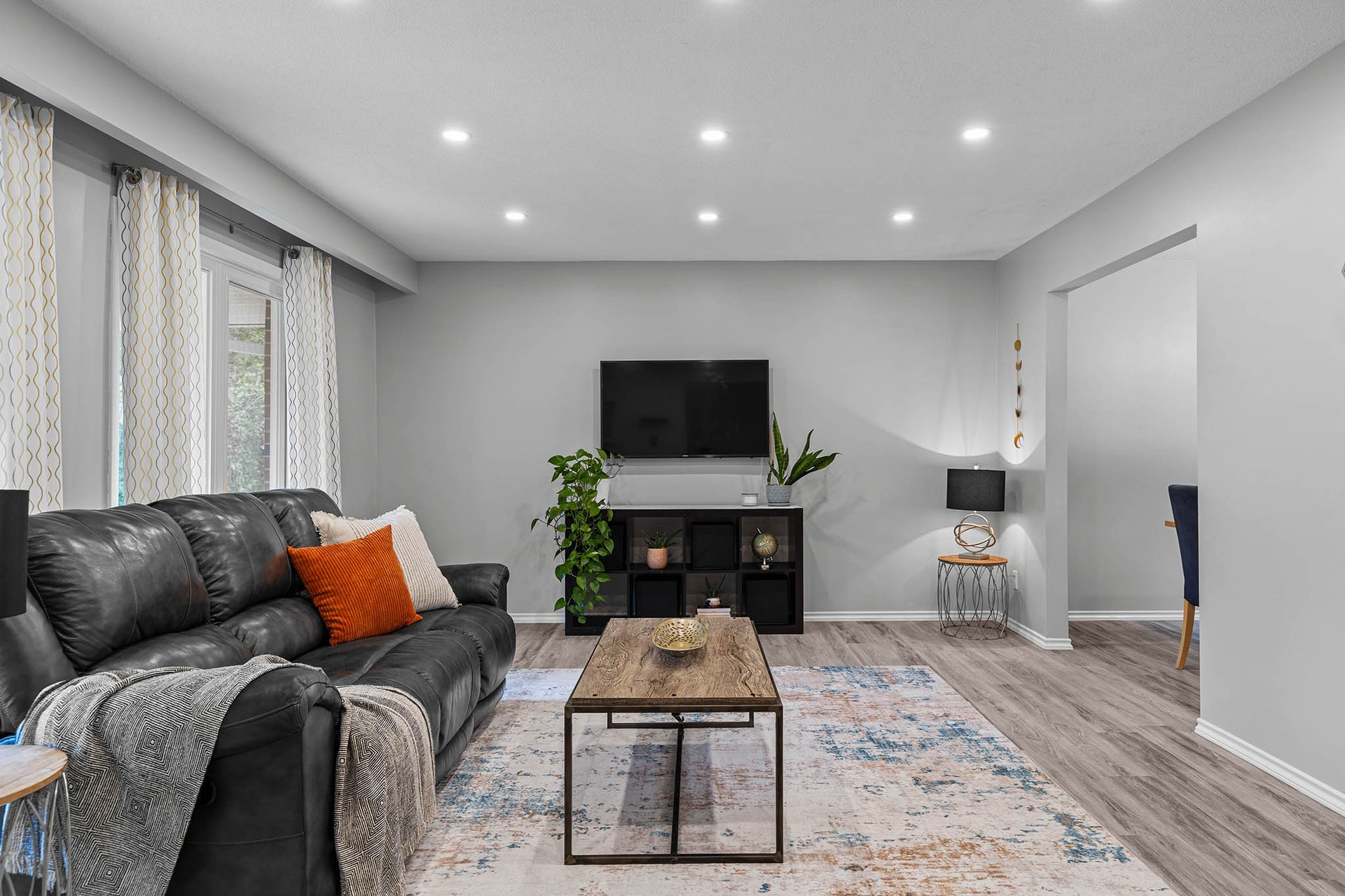 9670 Morning Glory Road, Pefferlaw