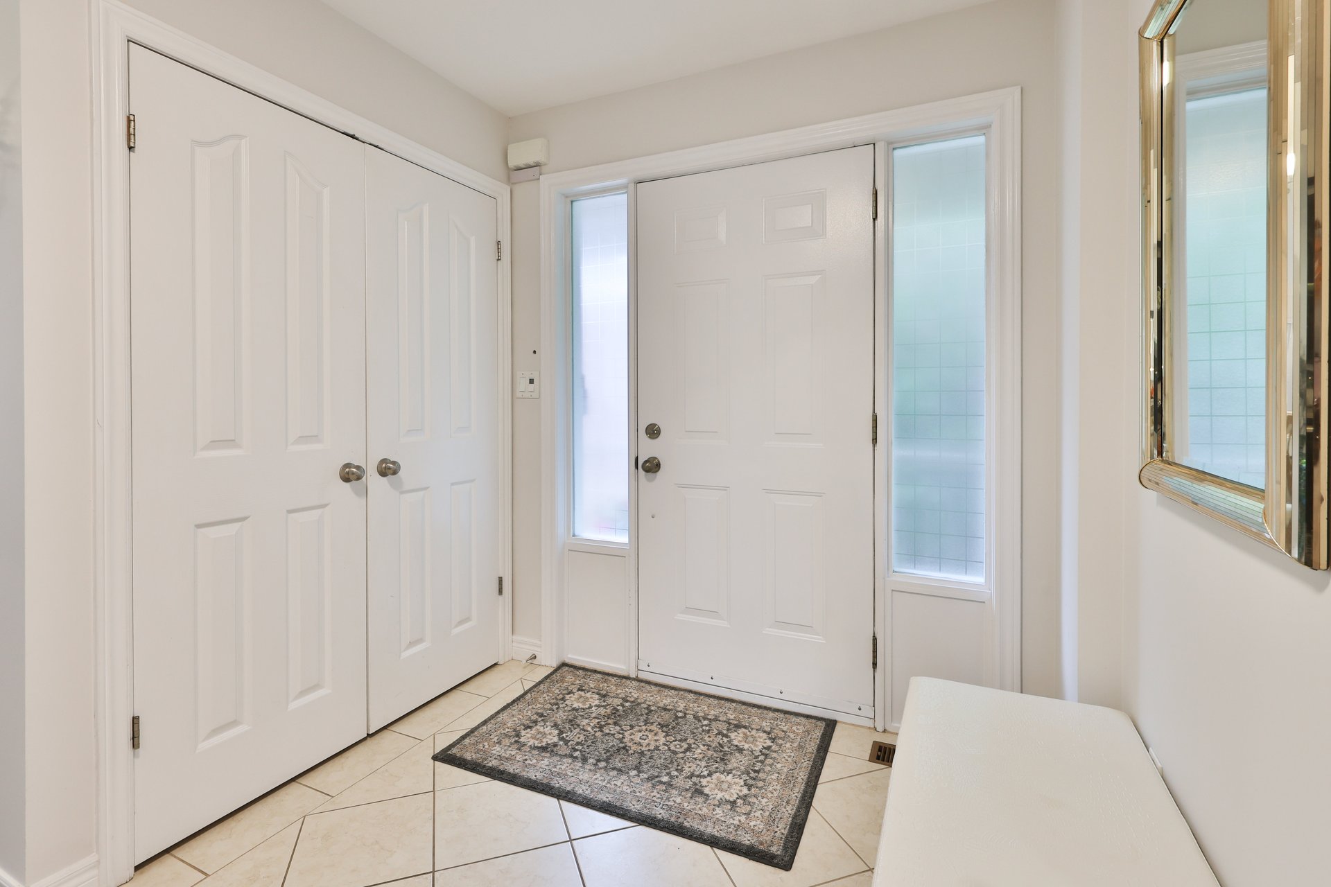 2304 Sovereign Street, Oakville