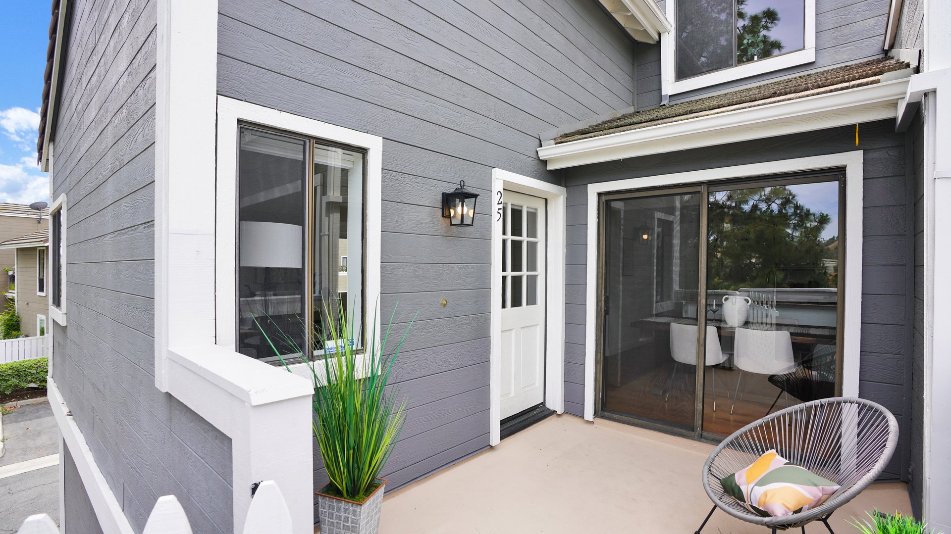 25 Oak Spring Lane