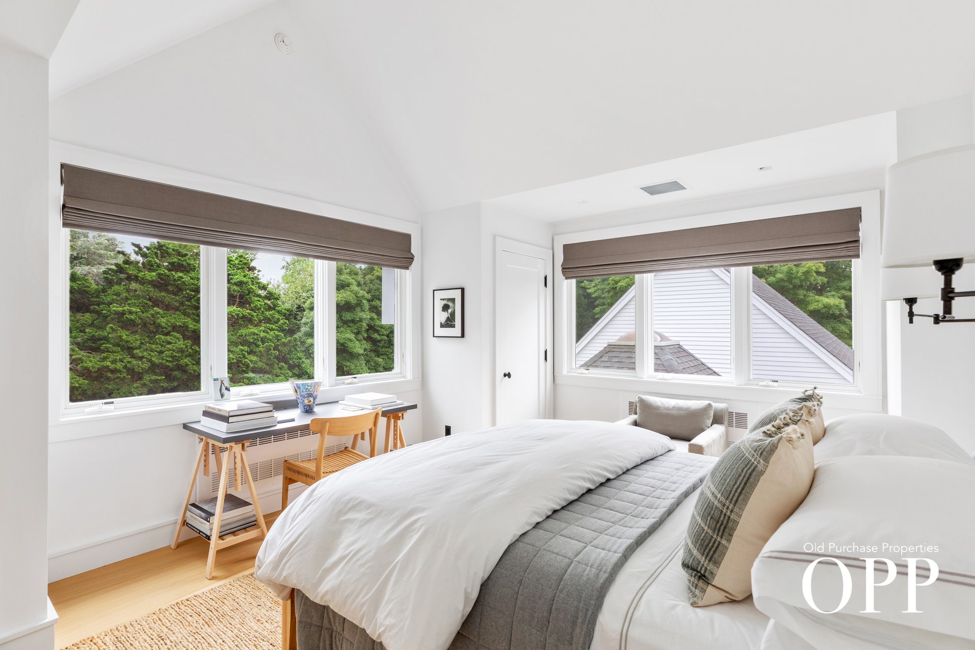 HIGHEST SALE ON BELLPORT LANE