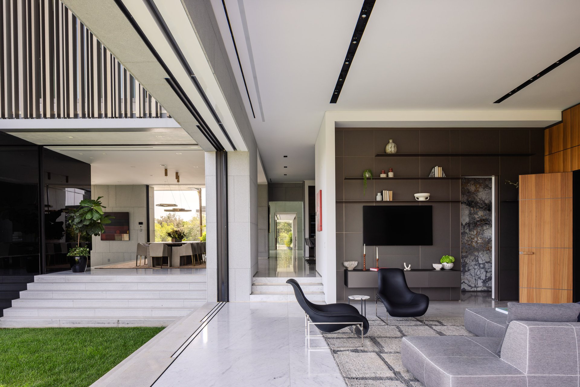 11005 Bellagio Pl