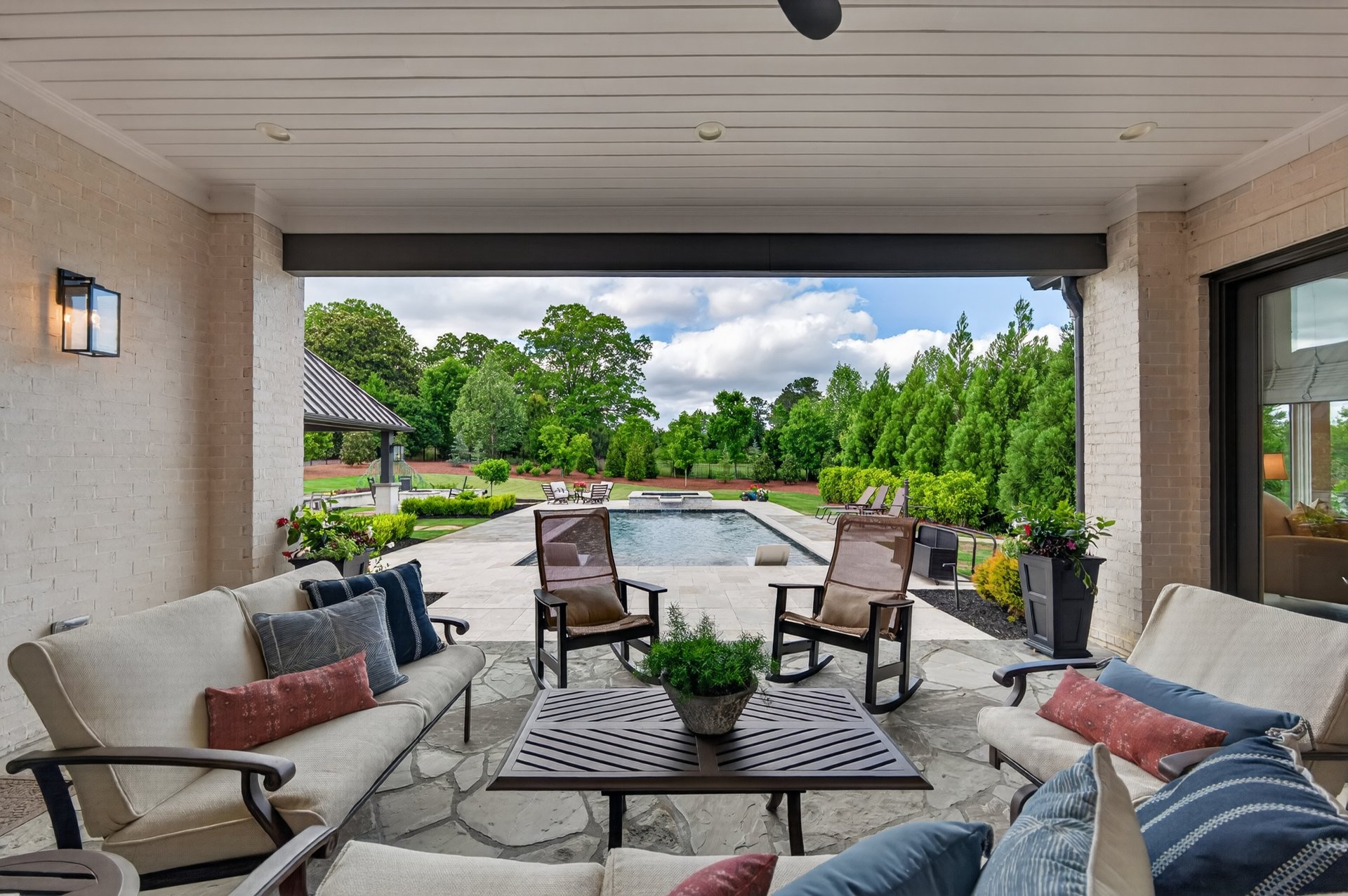 10170 Cedar Ridge Drive
