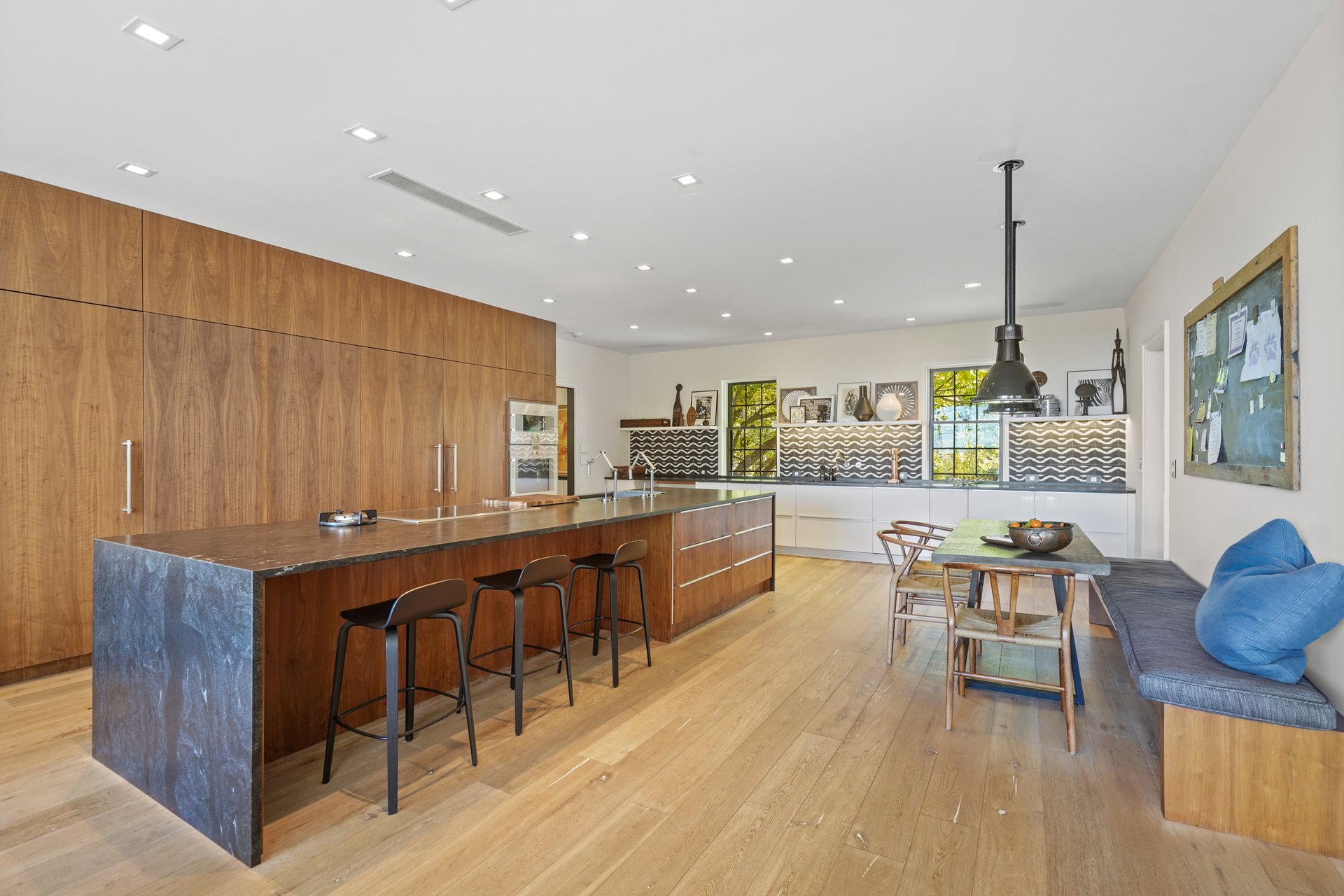 111 Katonahs Wood Road