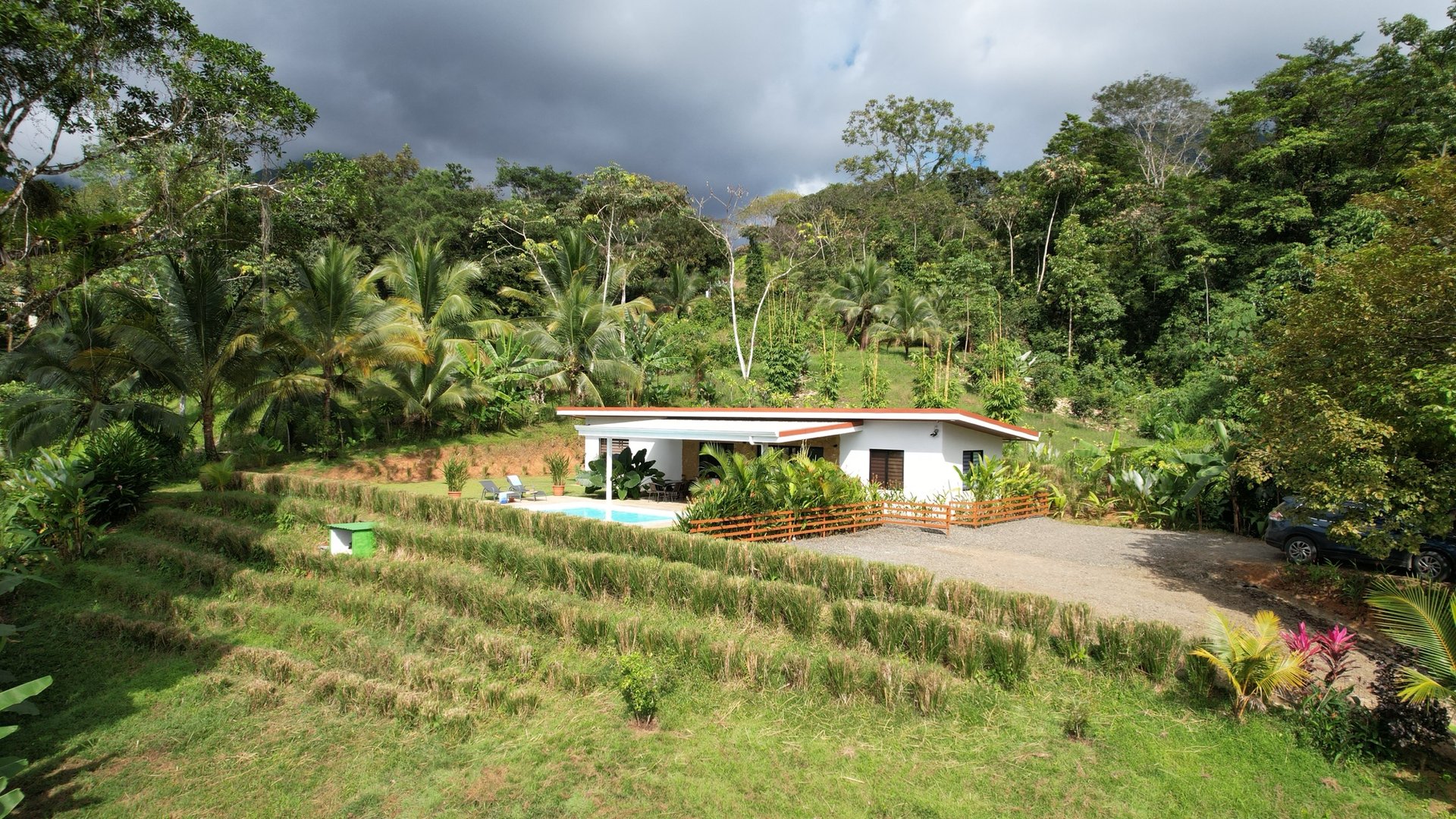 Brand New Modern Home in a Private Tropical Setting - Tres Rios