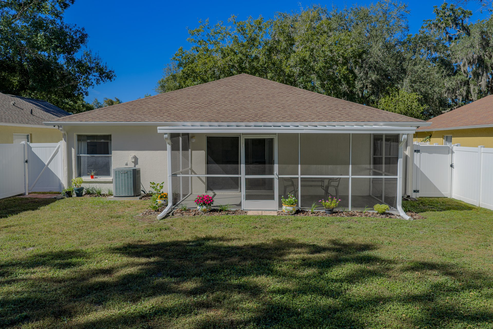 3007 CASTLE ROCK CIR