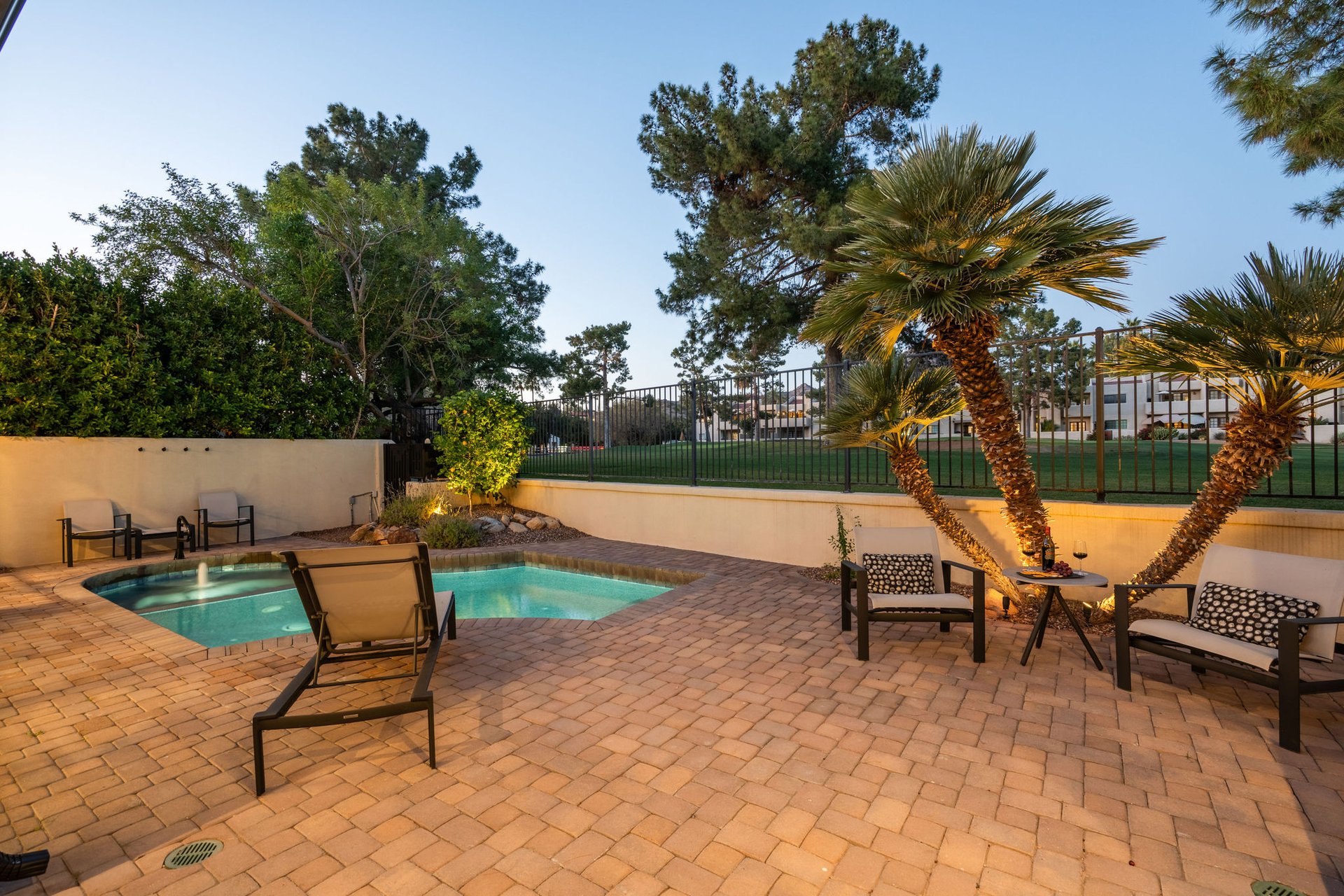 2737 E ARIZONA BILTMORE Circle 3