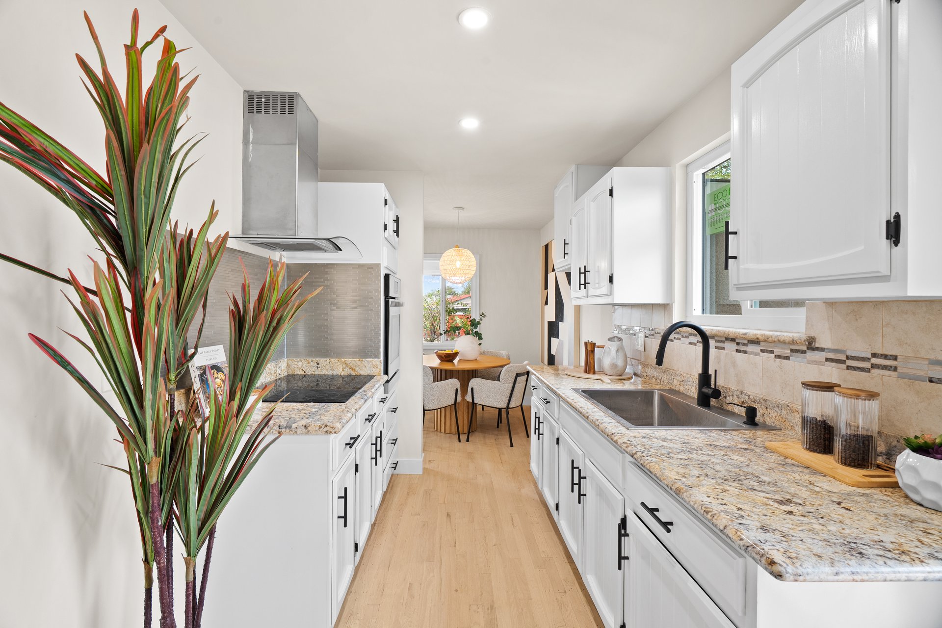 2431 Pilot Knob DR
