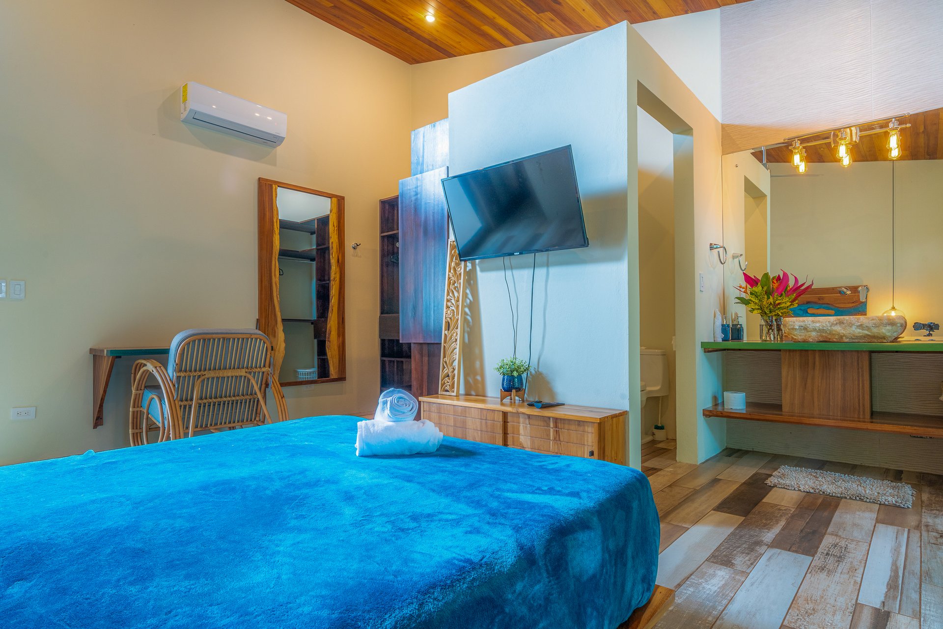 Luxury Costa Rica Compound Minutes from Dominical and Hidden Beaches