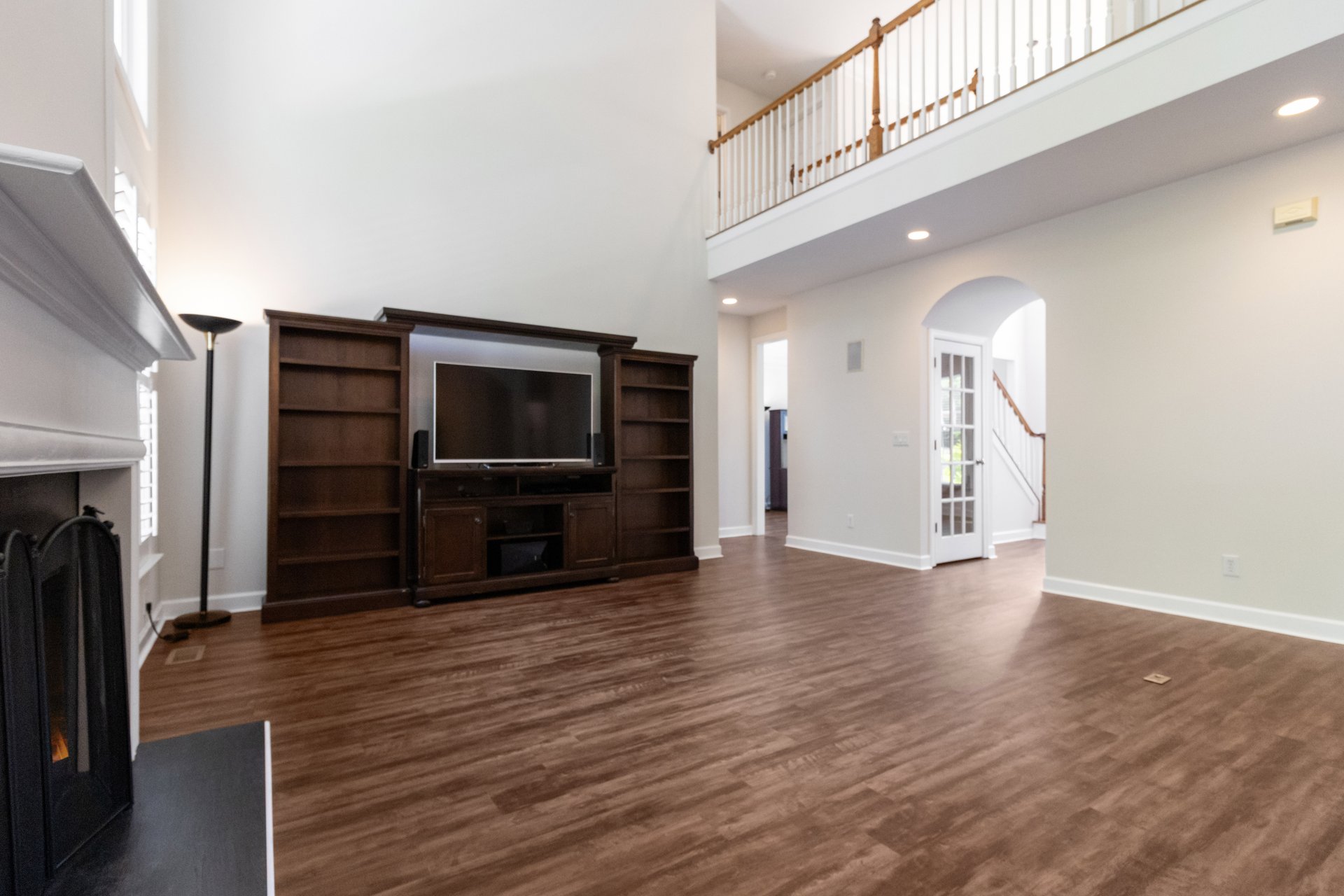 5073 Kingsbridge Pass