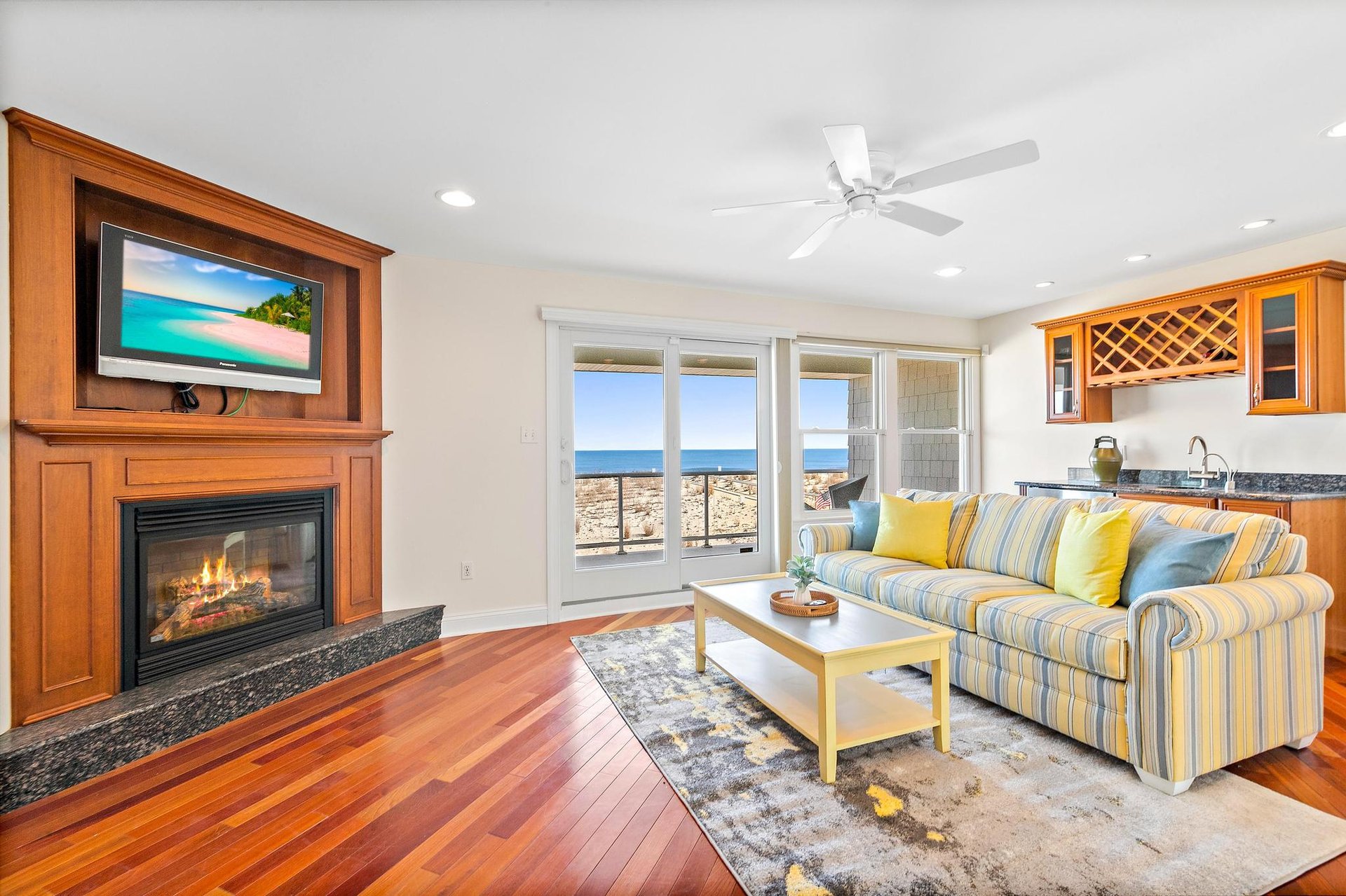 4109 Ocean Blvd, 7 Bedroom