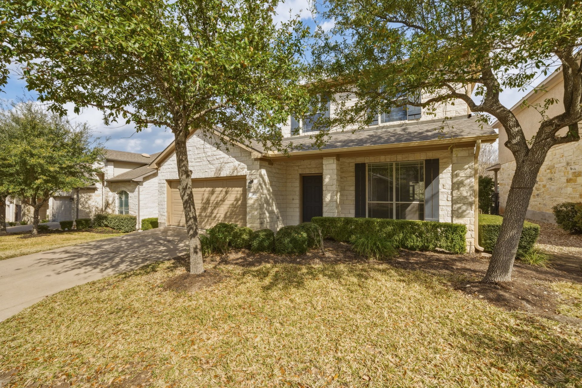 Elegantly Updated Lakeway Retreat w/ New Roof