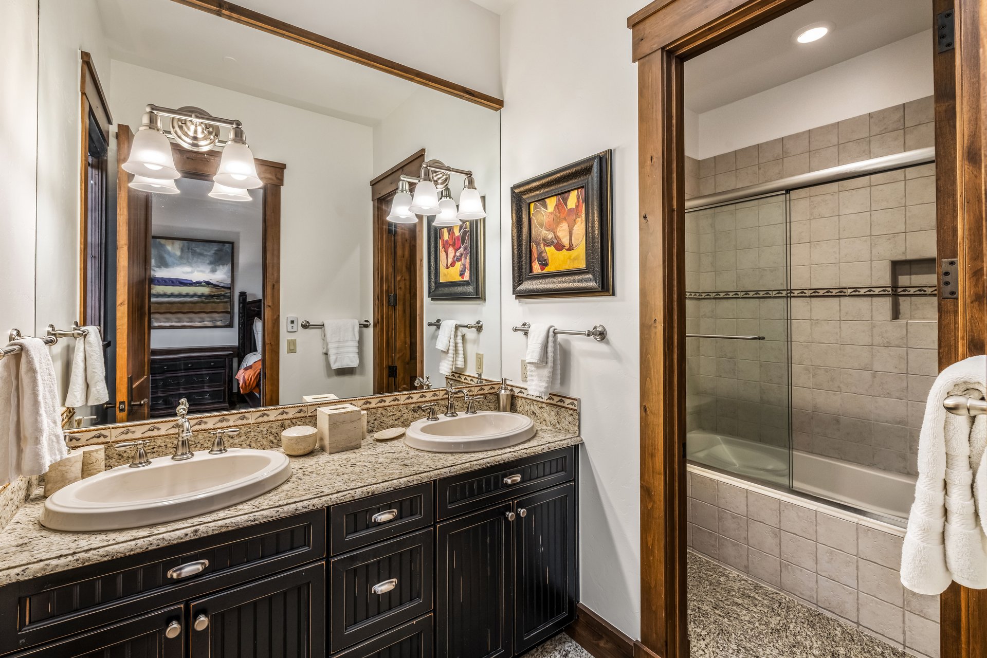 1092 The Summit Trail