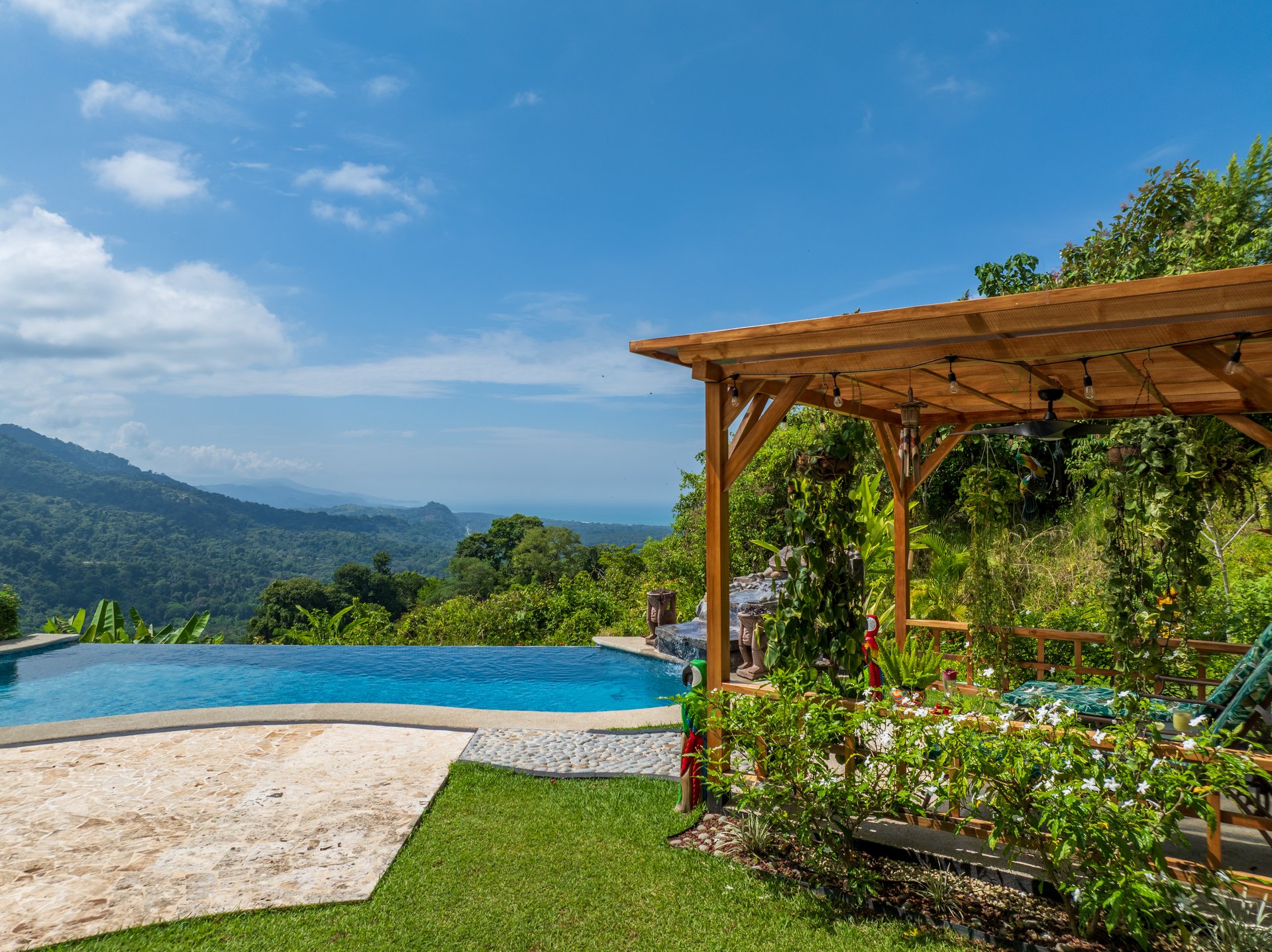 Luxury Ocean View Home with Infinity Pool in Hills of Portalon – Move-In Ready