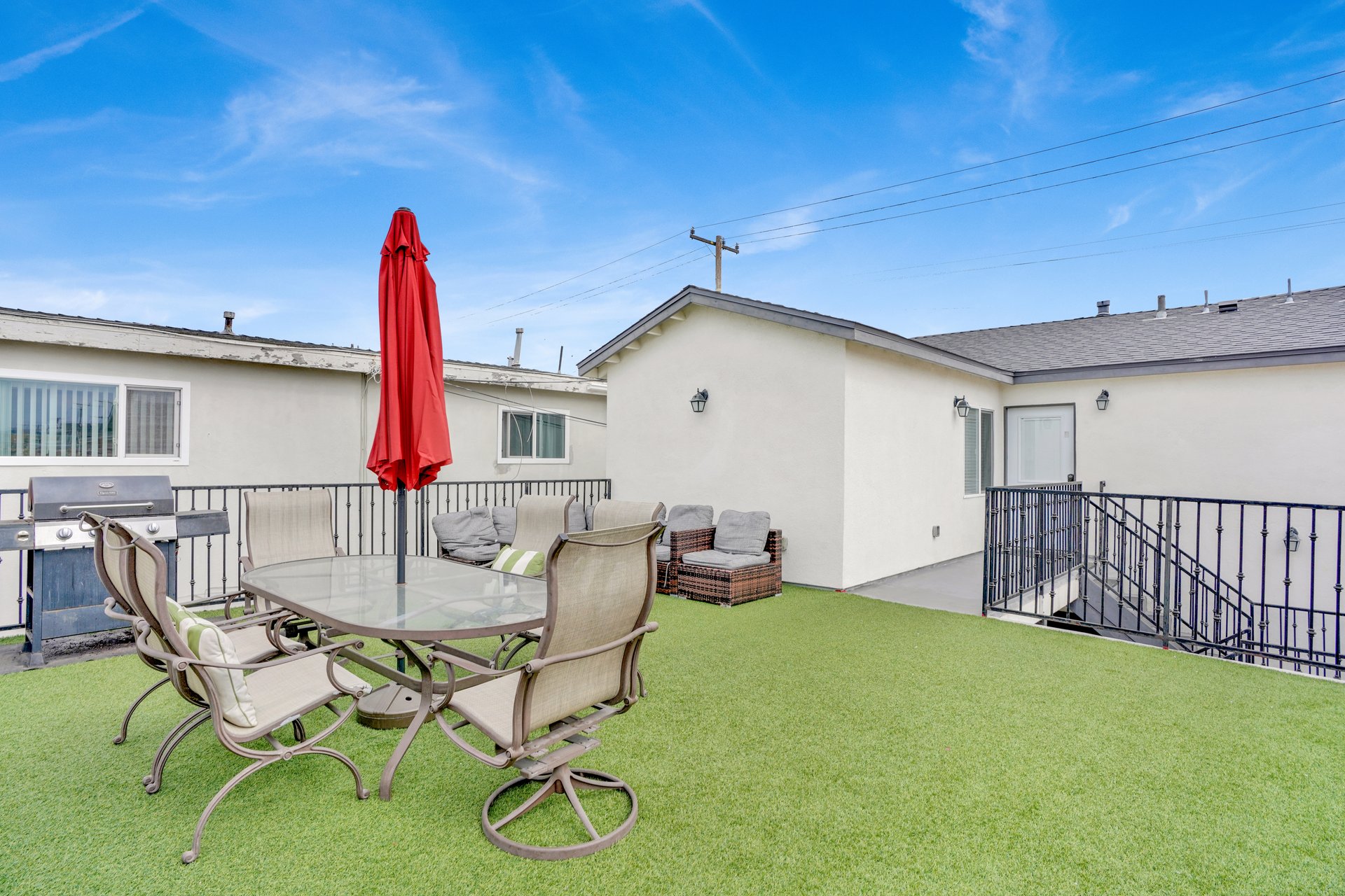 1320 W Balboa Boulevard