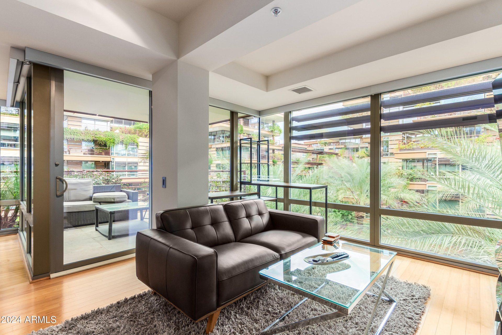 7137 E Rancho Vista Dr, #4005