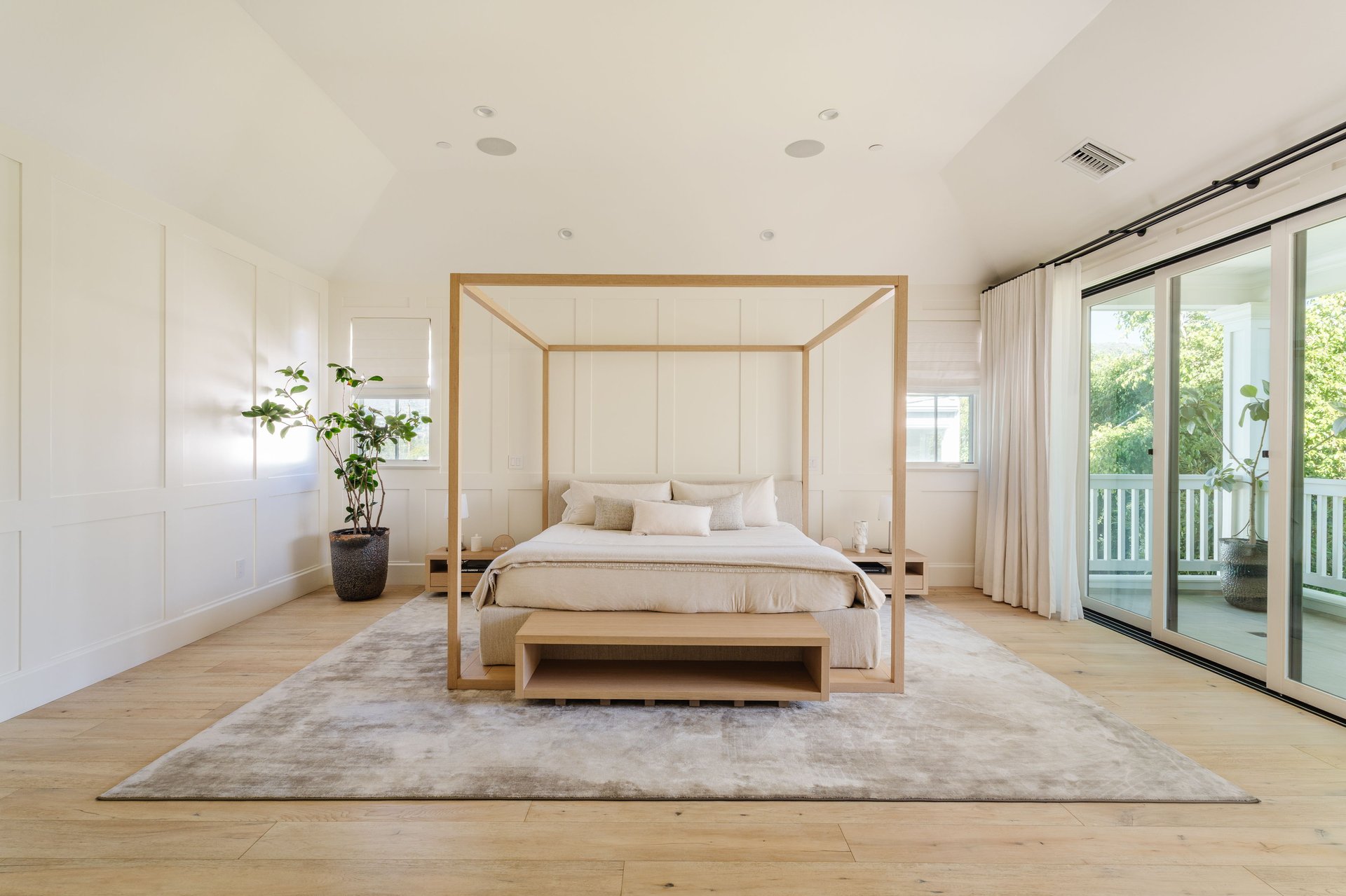 16045 Northfield St, Pacific Palisades 