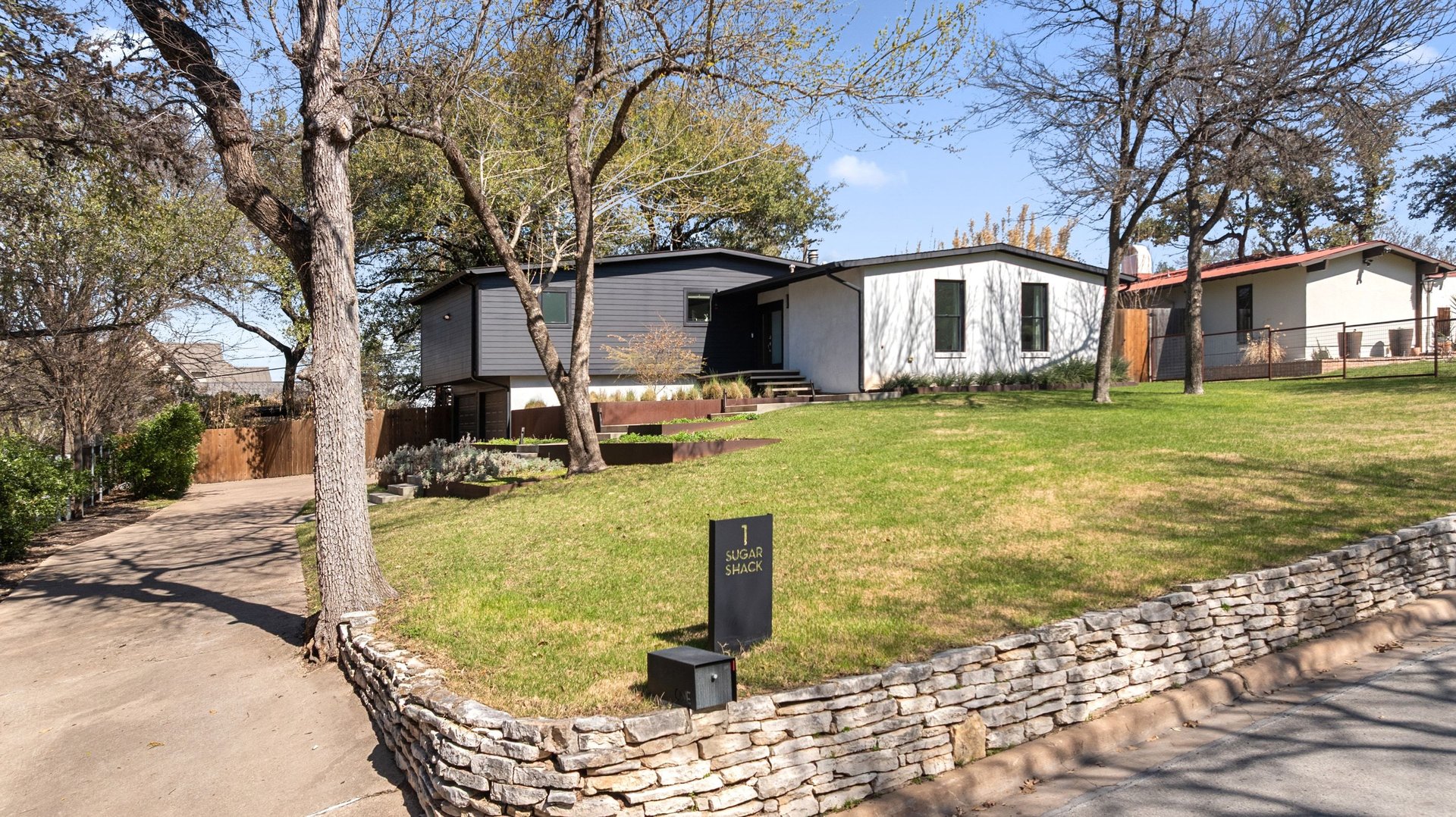 1 Sugar Shack Dr