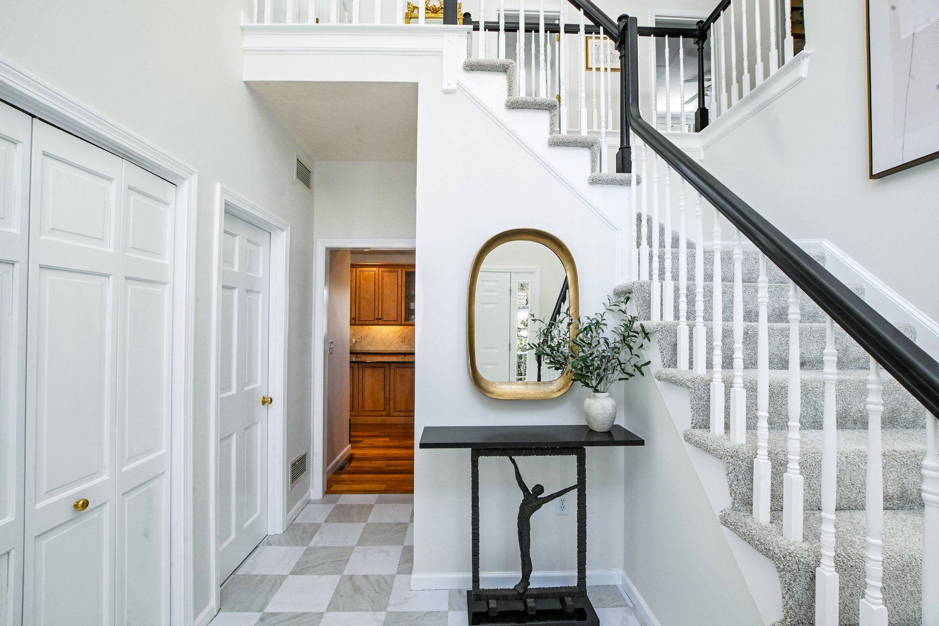 Gracious Colonial in Holliston