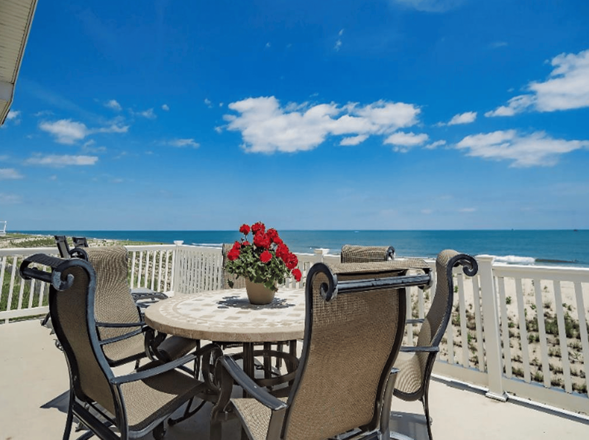 12 E Gloucester Avenue, Harvey Cedars
