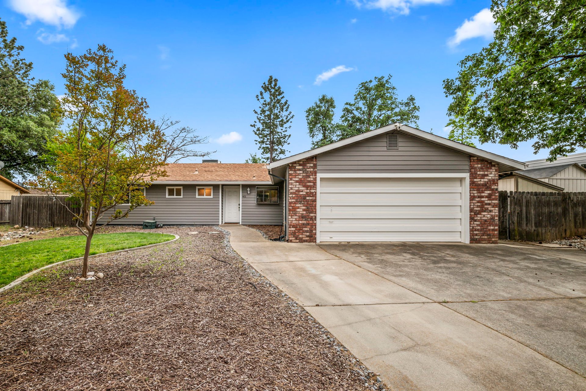 401 Sunlight Dr