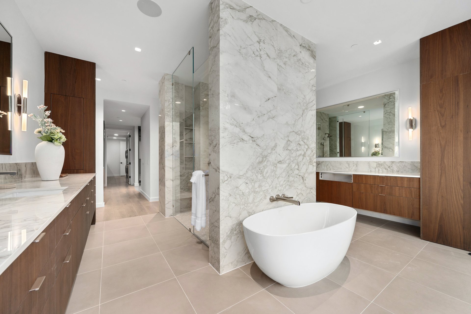 1006 Baylor Street #402