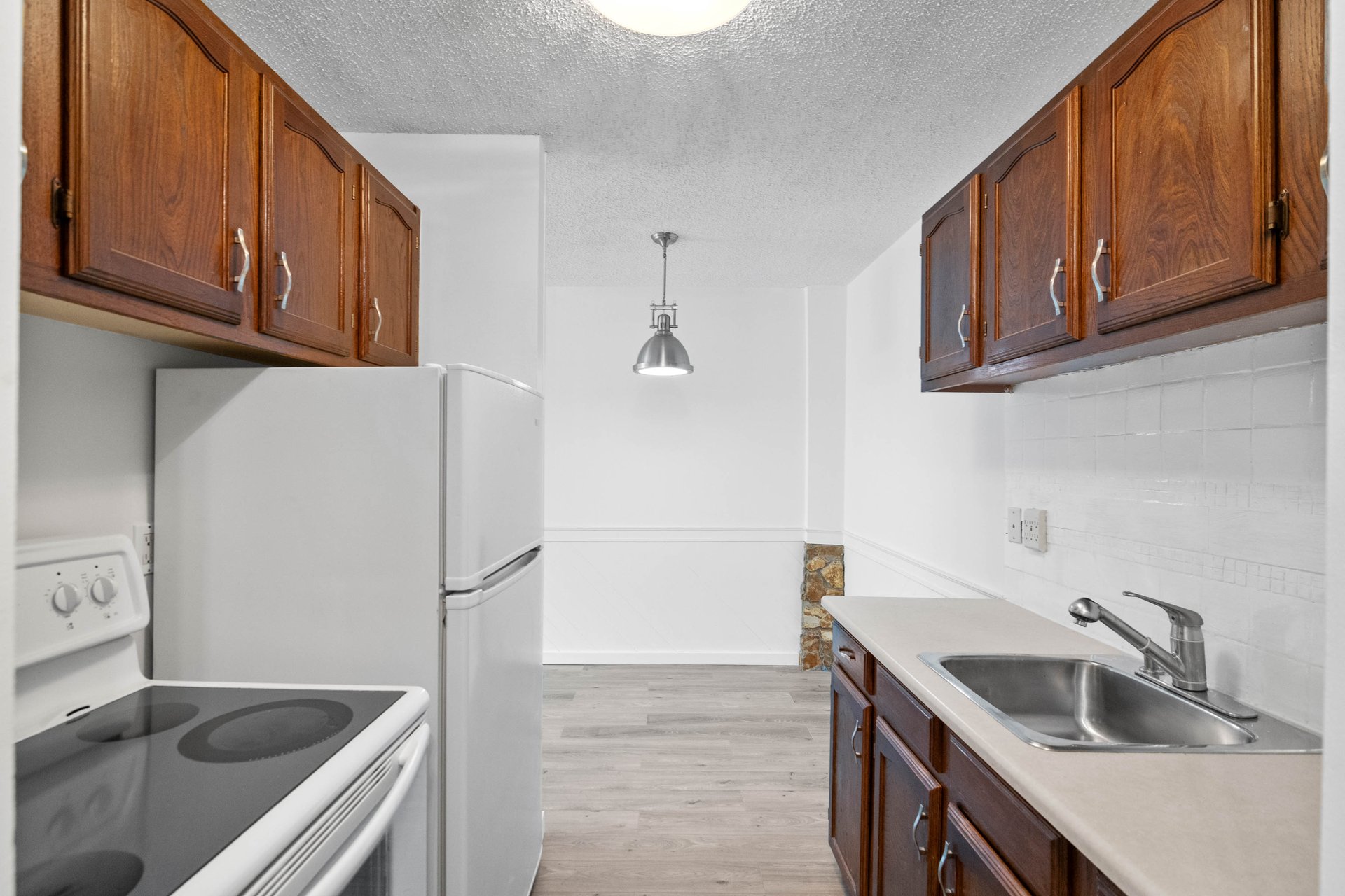 635 56 Avenue SW Unit: 206