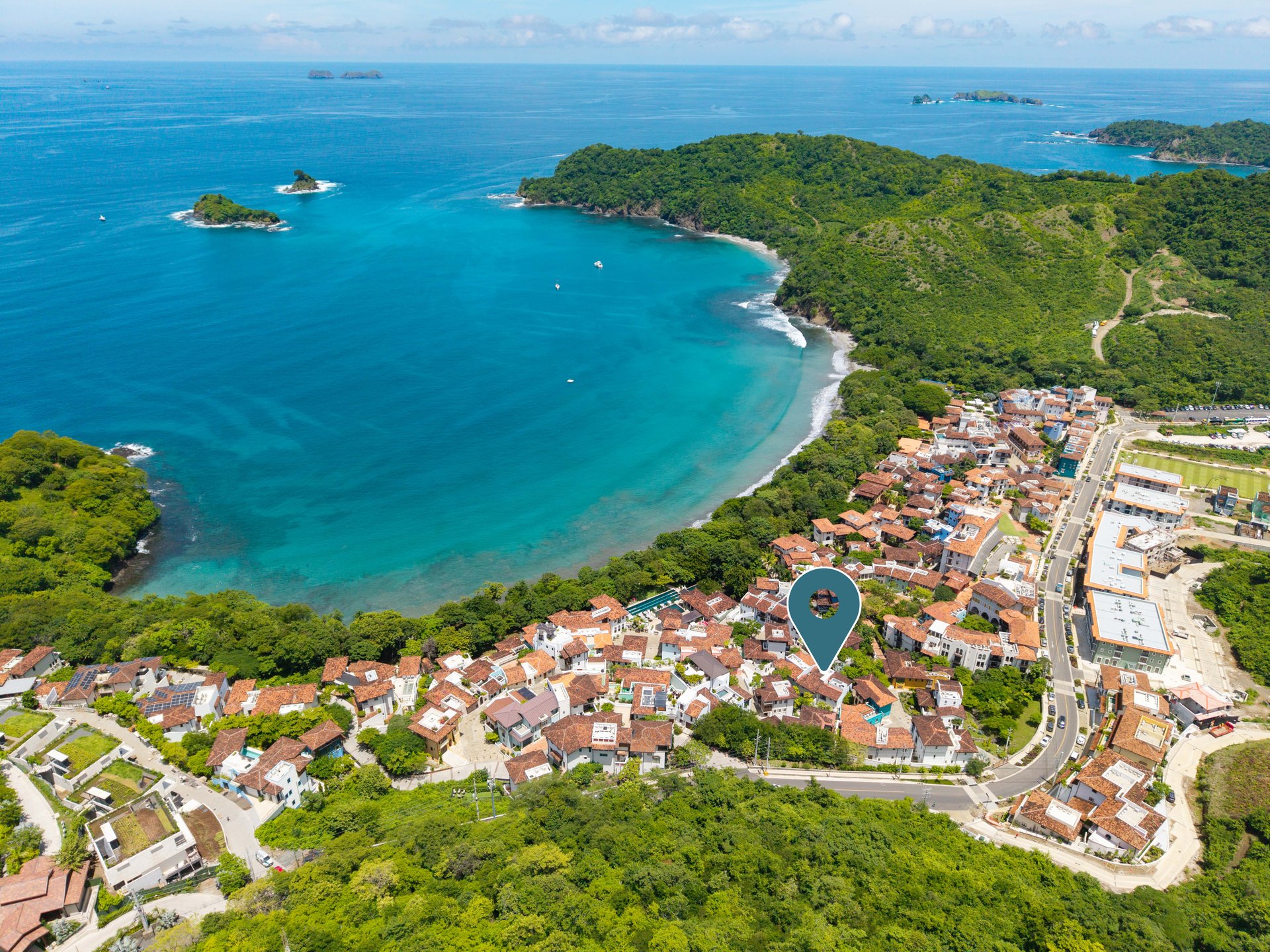 5 Calle Cartagena | This coastal retreat offers a perfect blend of comfort and convenience.