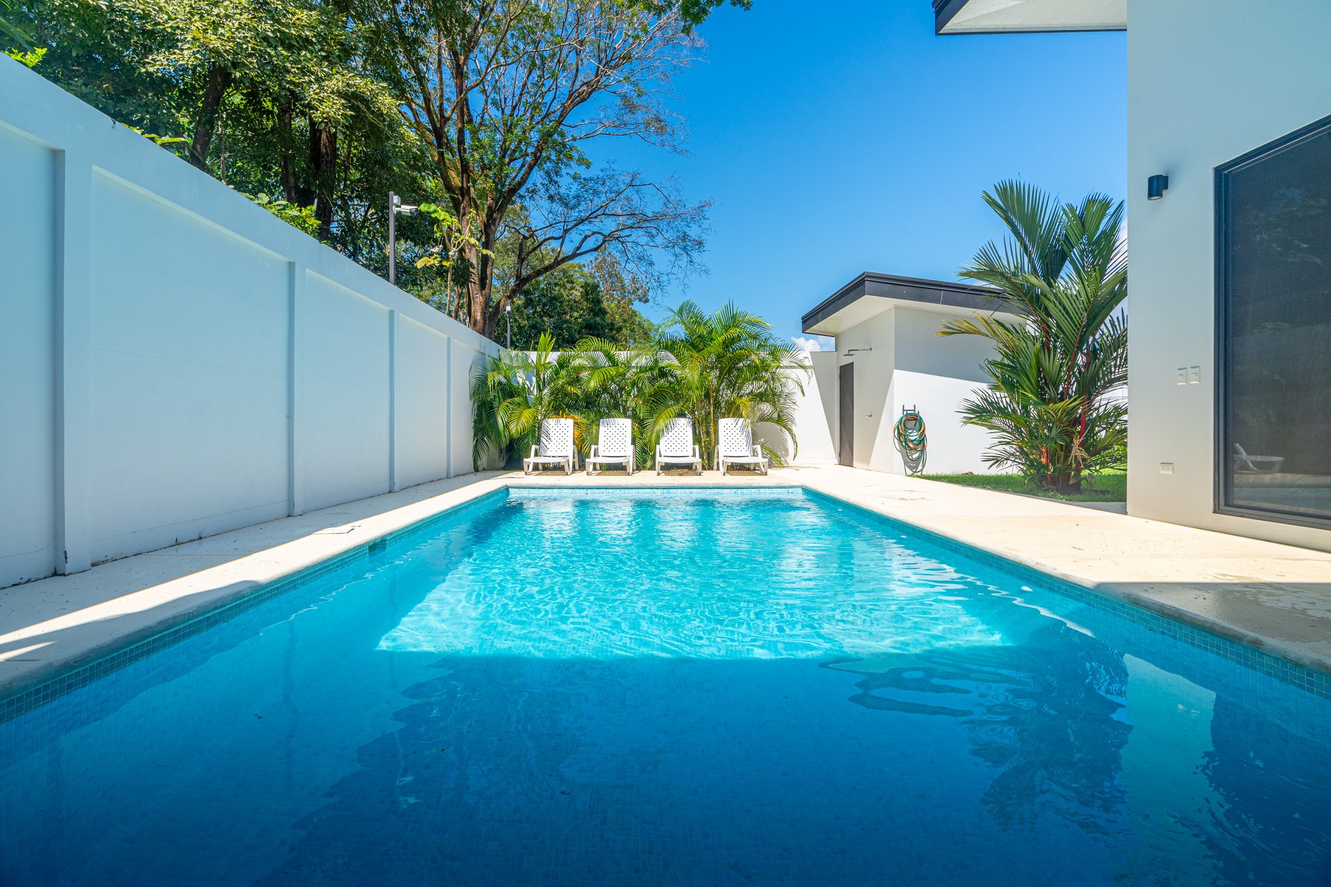 FIRE SALE!!!!! Immaculate New Build with Modern Design & Premium Features
