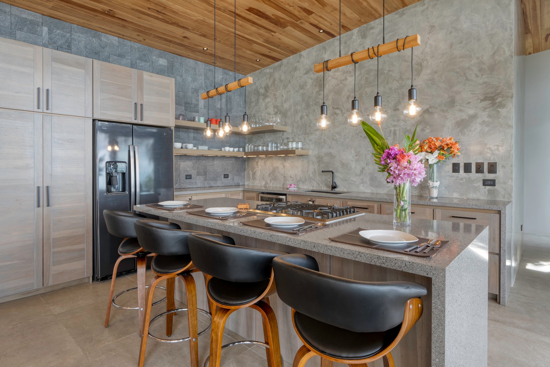 Hermosa Retreat Villa in the Heart of Costa Rica