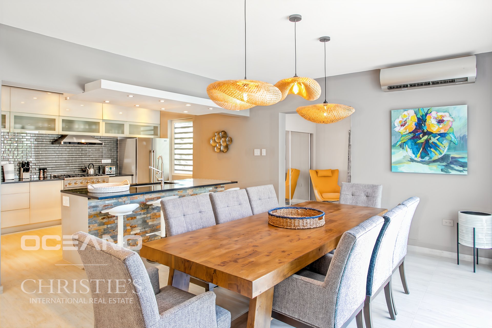 POINT ESPRIT RESIDENCE- A GEM ON THE HILLS OF LITTLE BAY